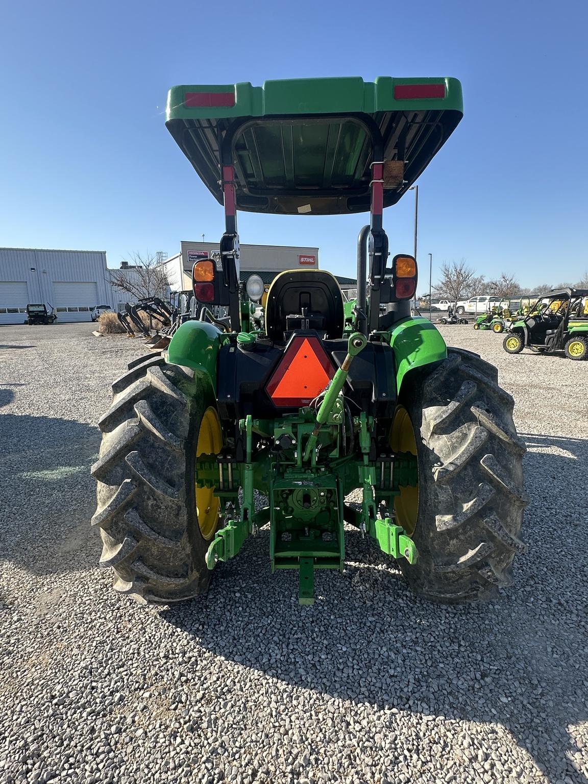 2020 John Deere 5065E Image