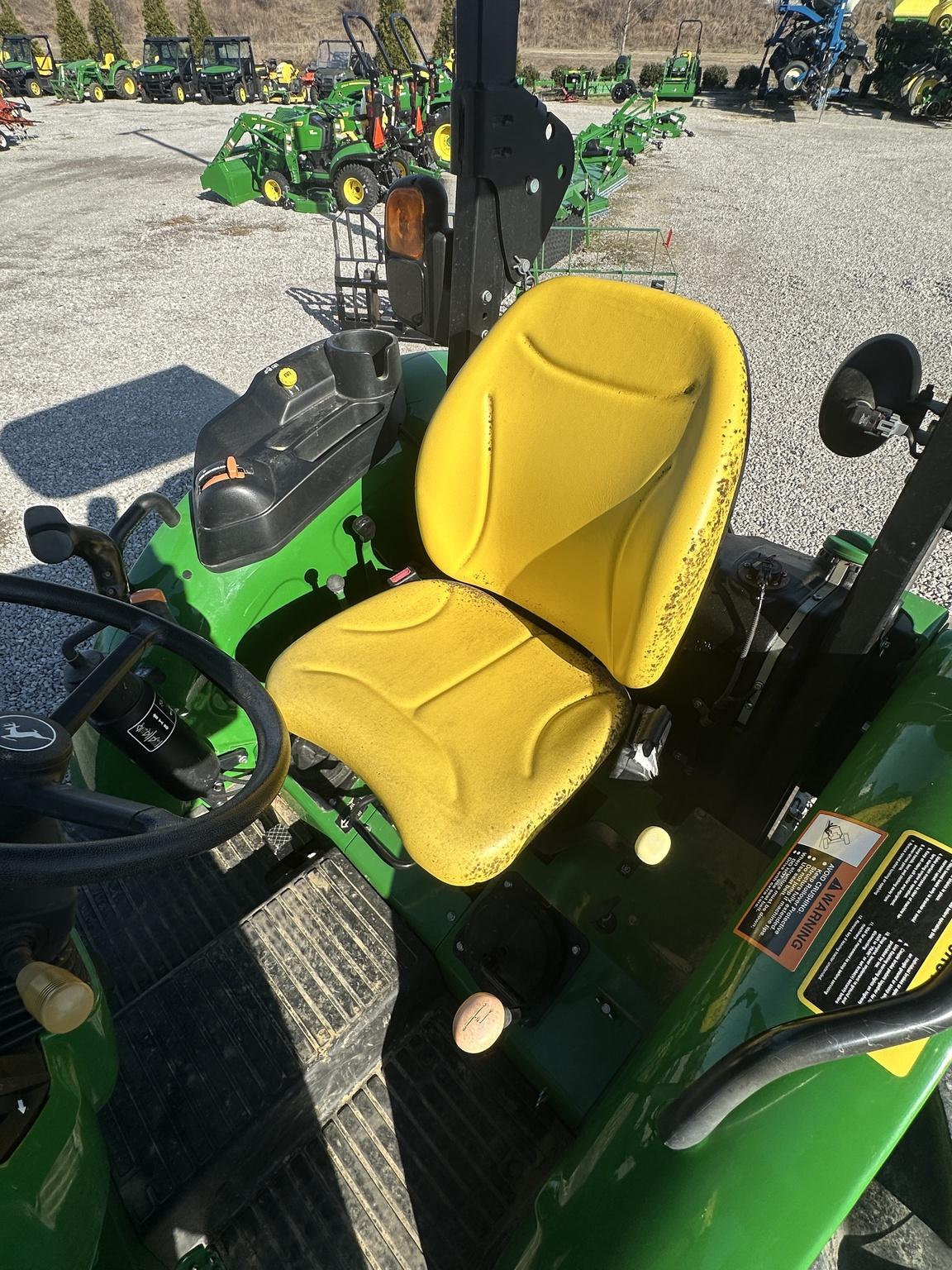 2020 John Deere 5065E Image