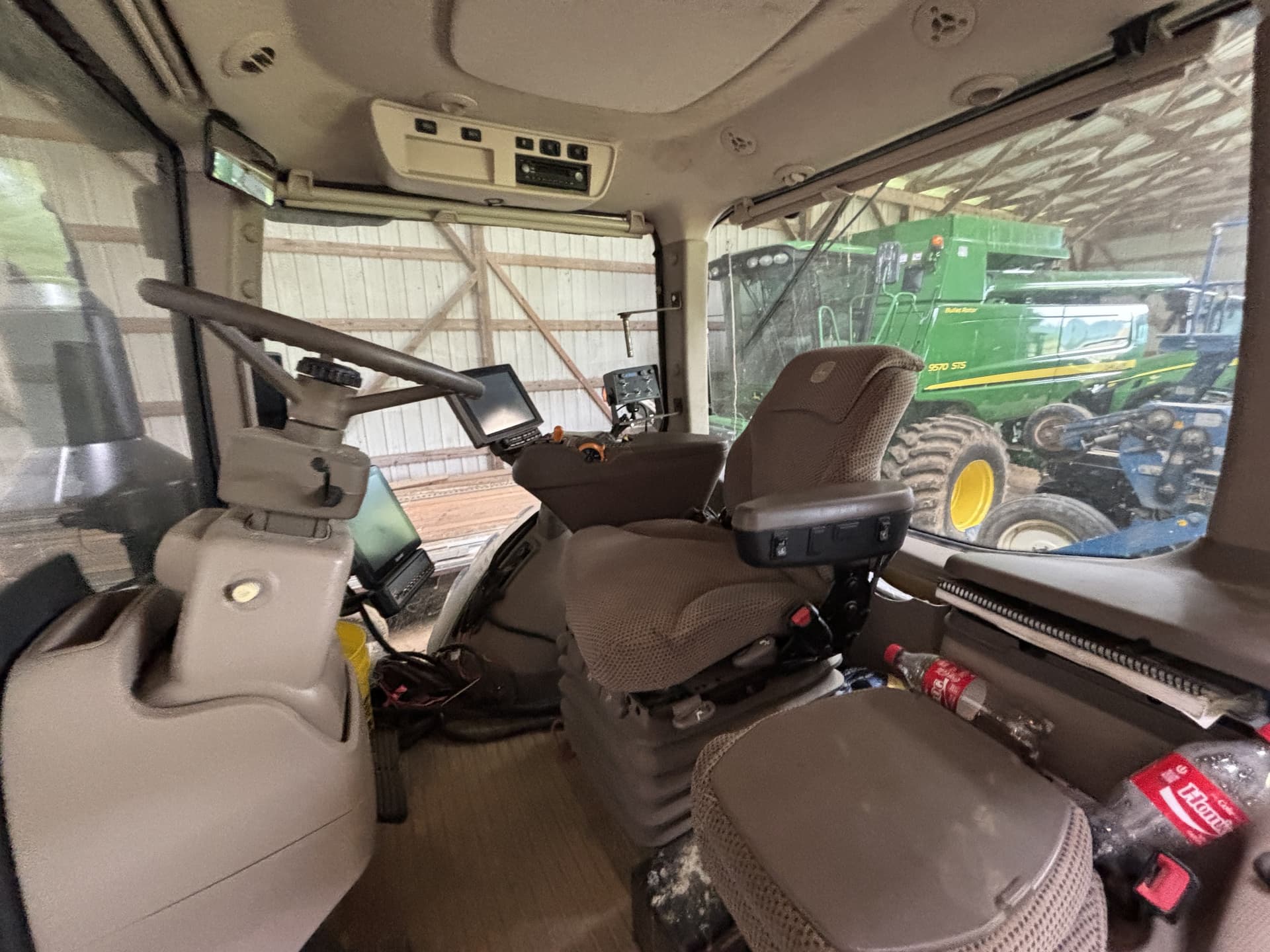2014 John Deere 8270R Image