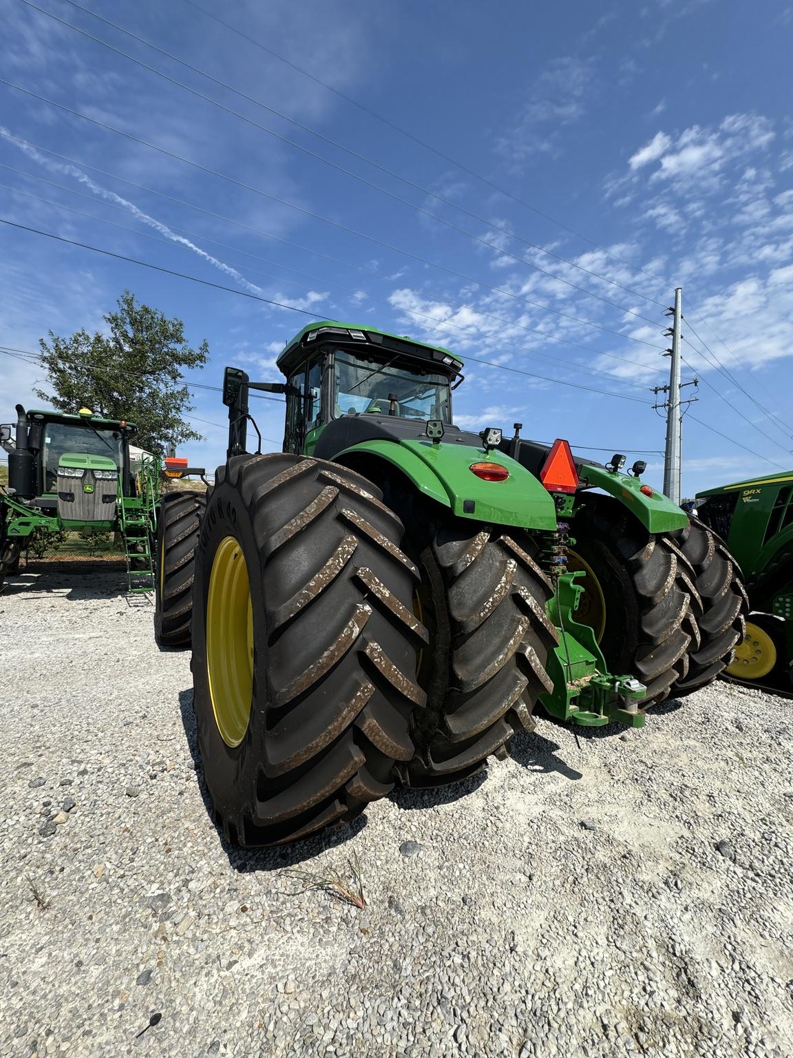 2023 John Deere 9R 490