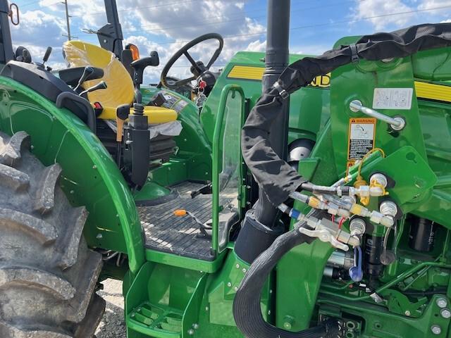 2023 John Deere 5095M