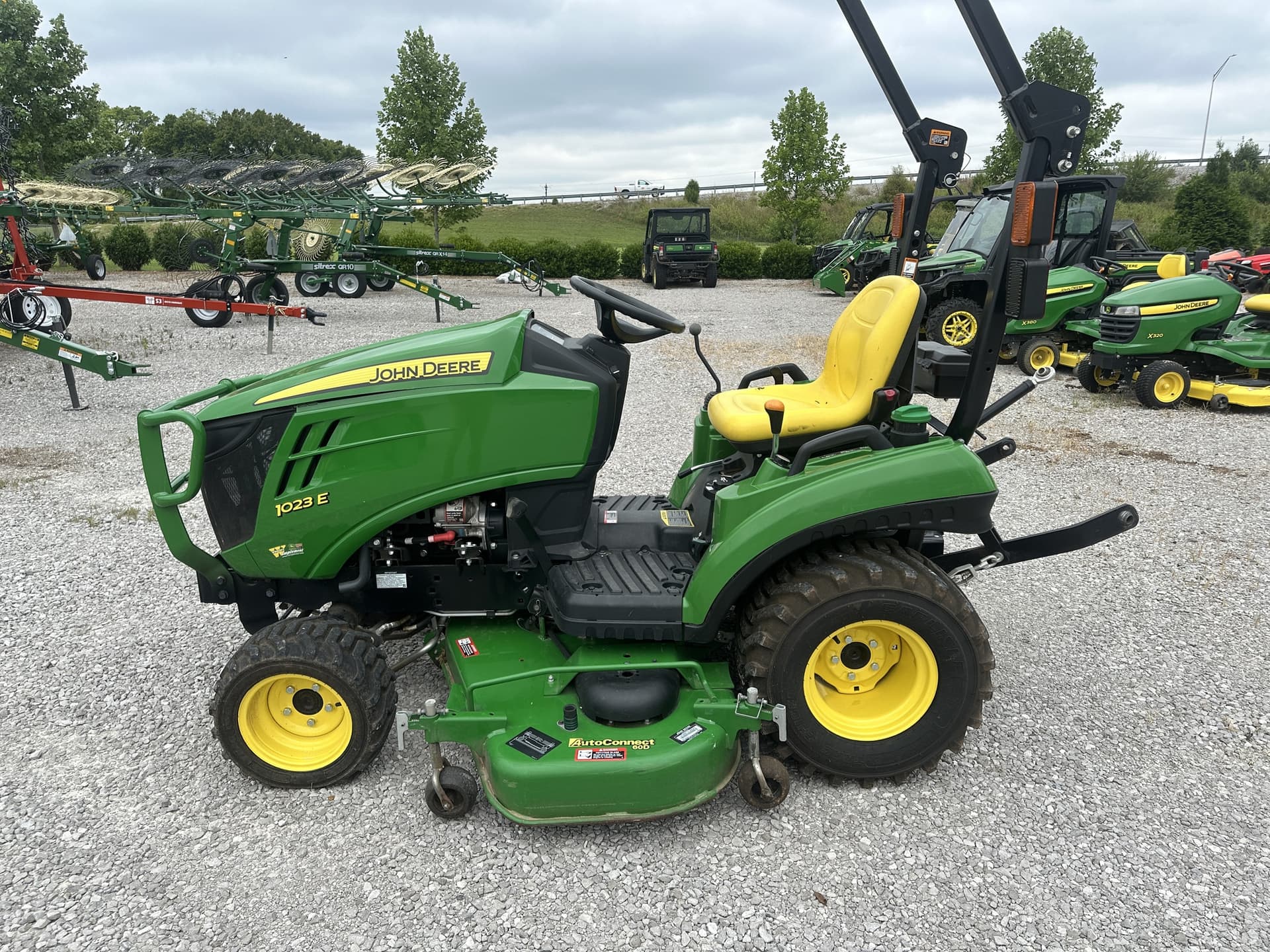 2018 John Deere 1023E Image