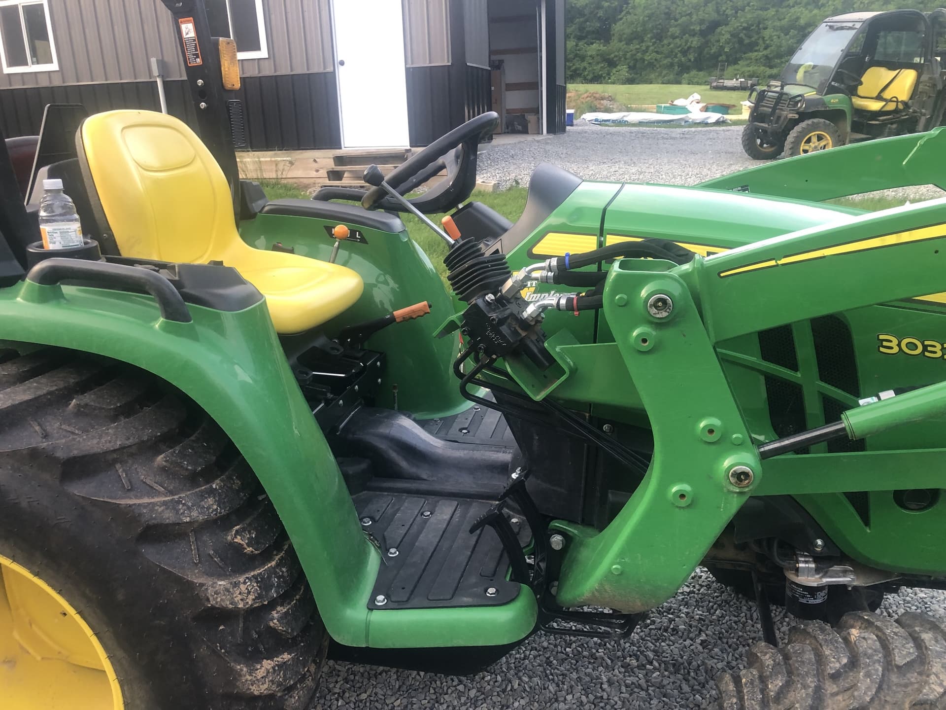 2023 John Deere 3032E Image