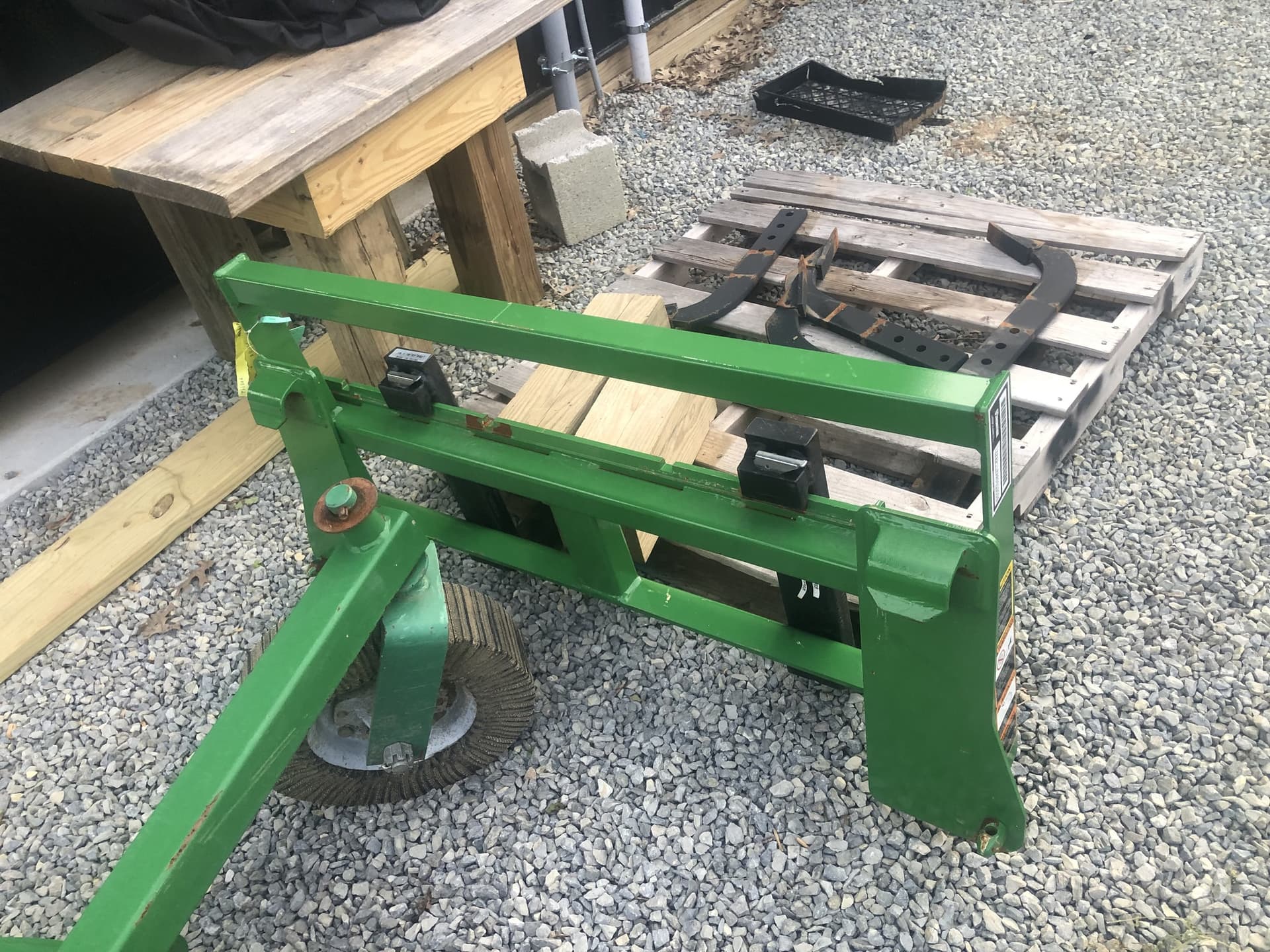 2023 John Deere 3032E Image