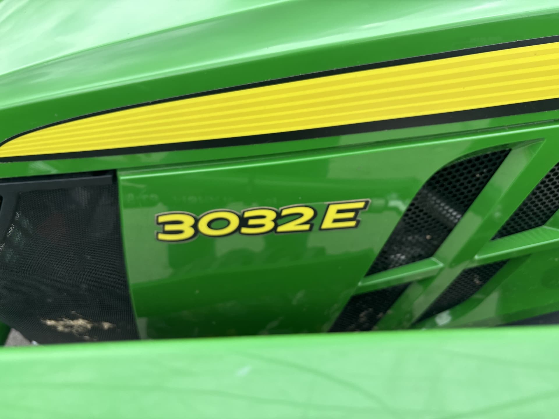 2023 John Deere 3032E Image