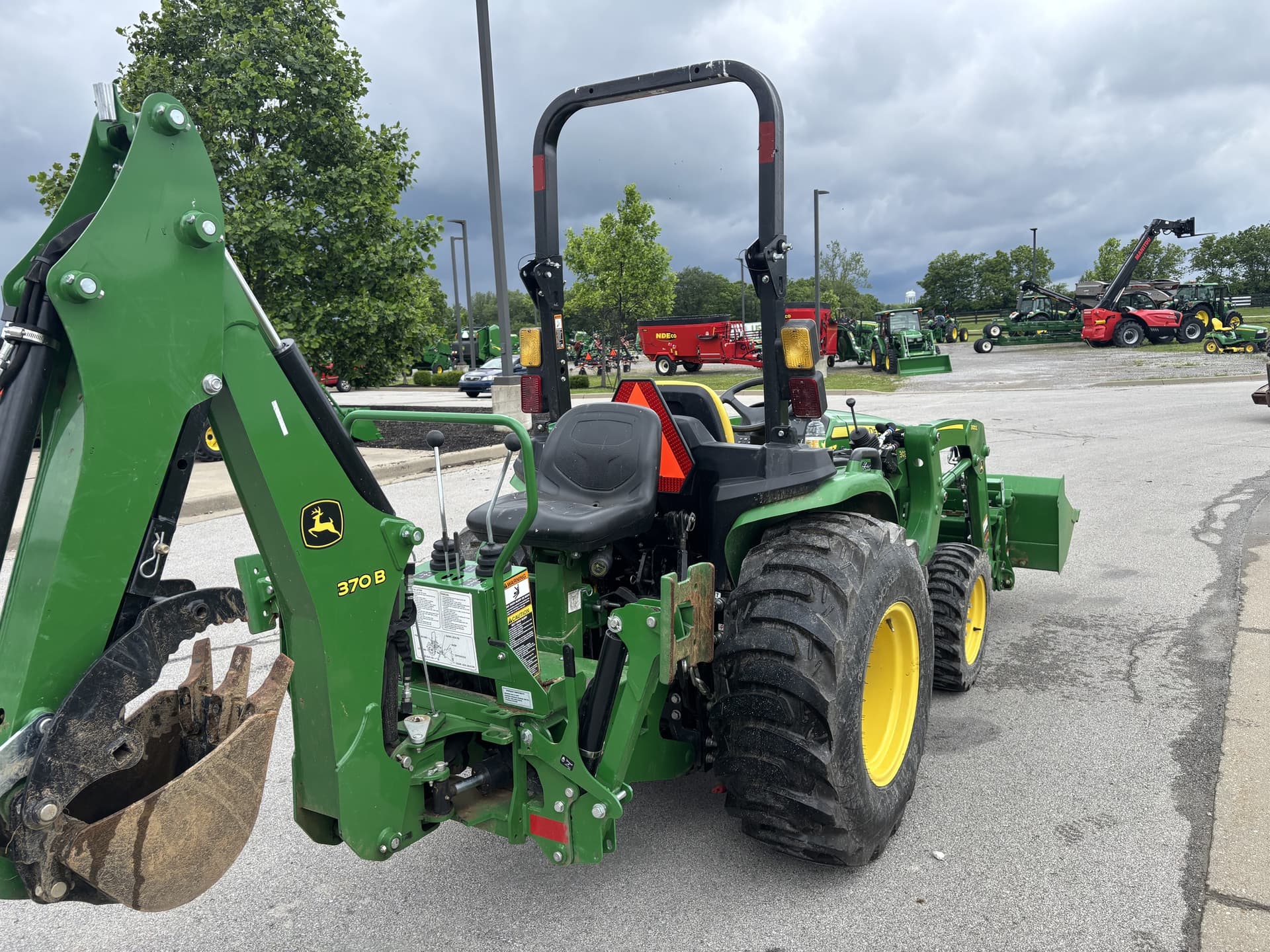 2023 John Deere 3032E Image