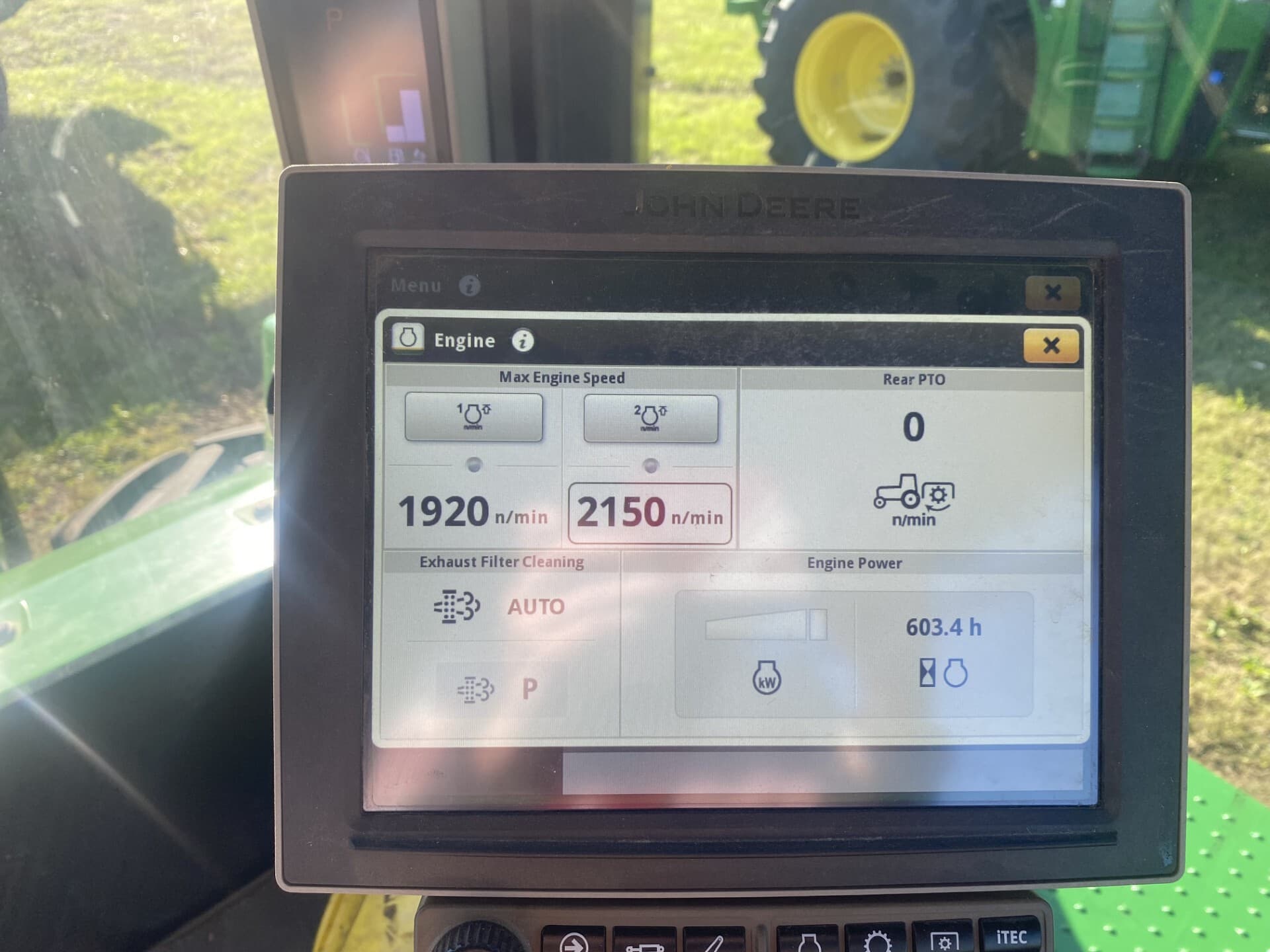 2023 John Deere 9R 490 Image