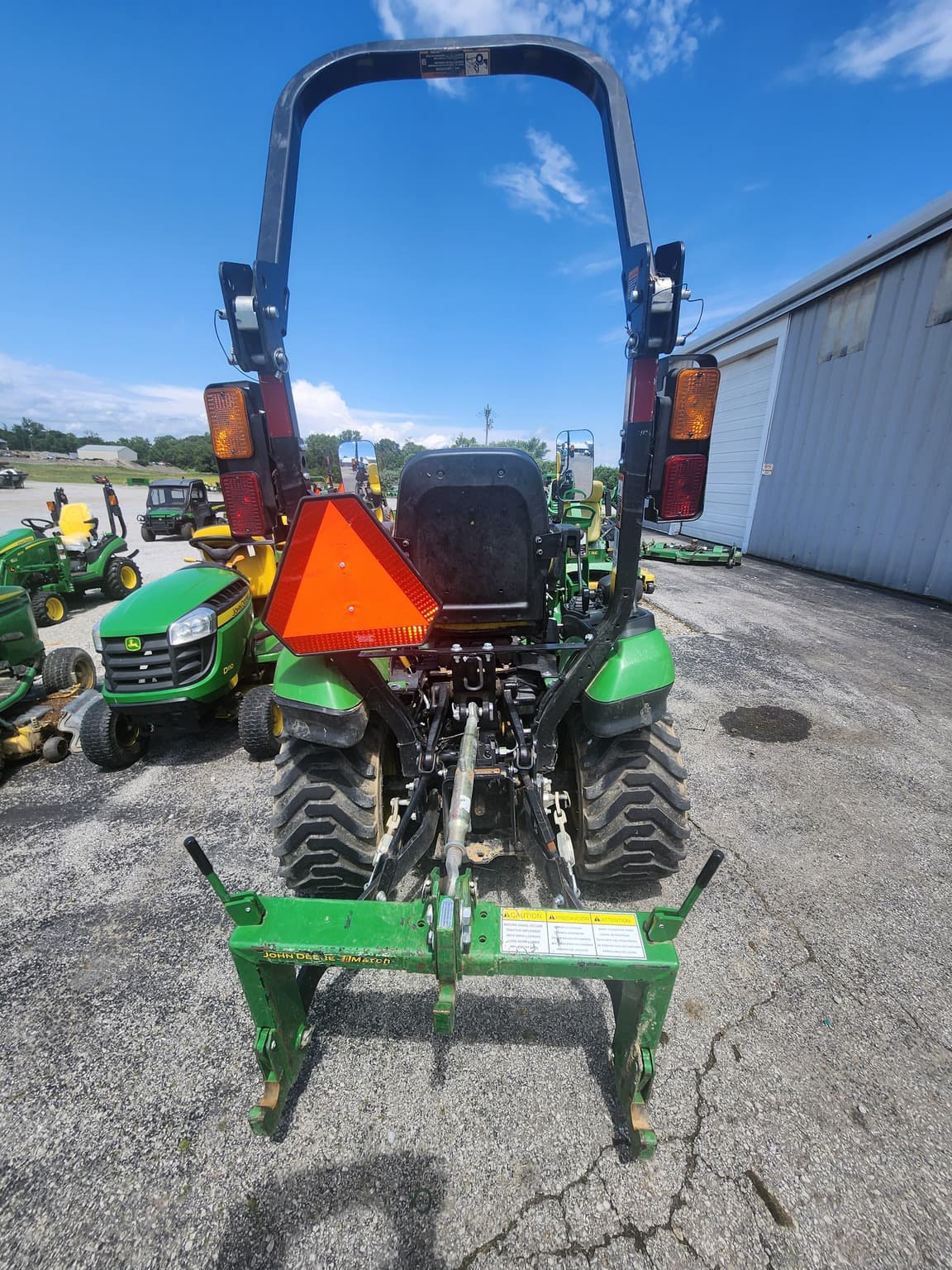 2018 John Deere 1025R Image