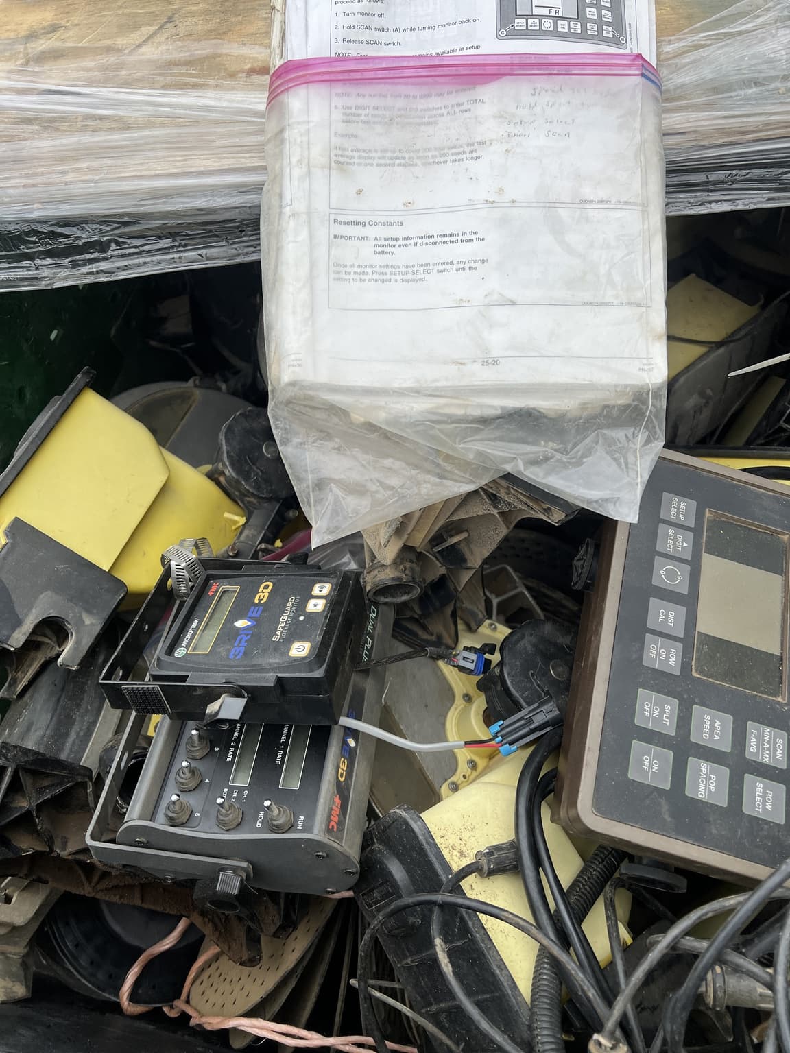 2004 John Deere 1790 Image