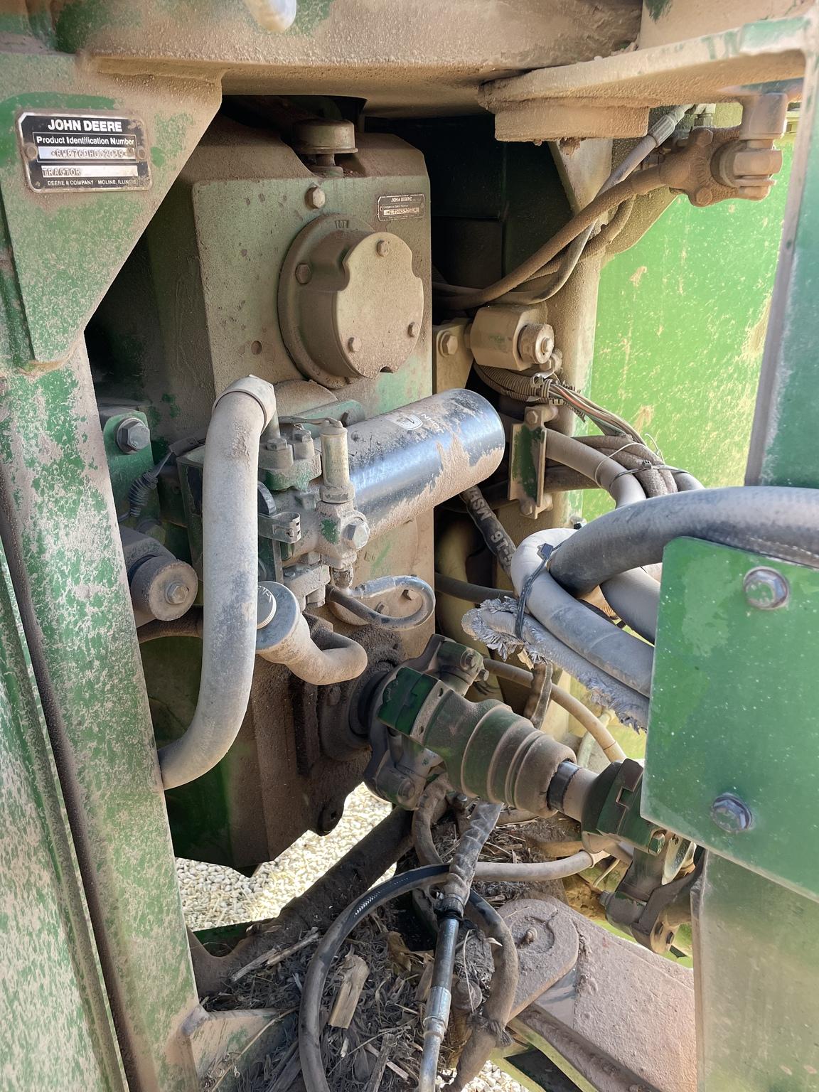 1990 John Deere 8760