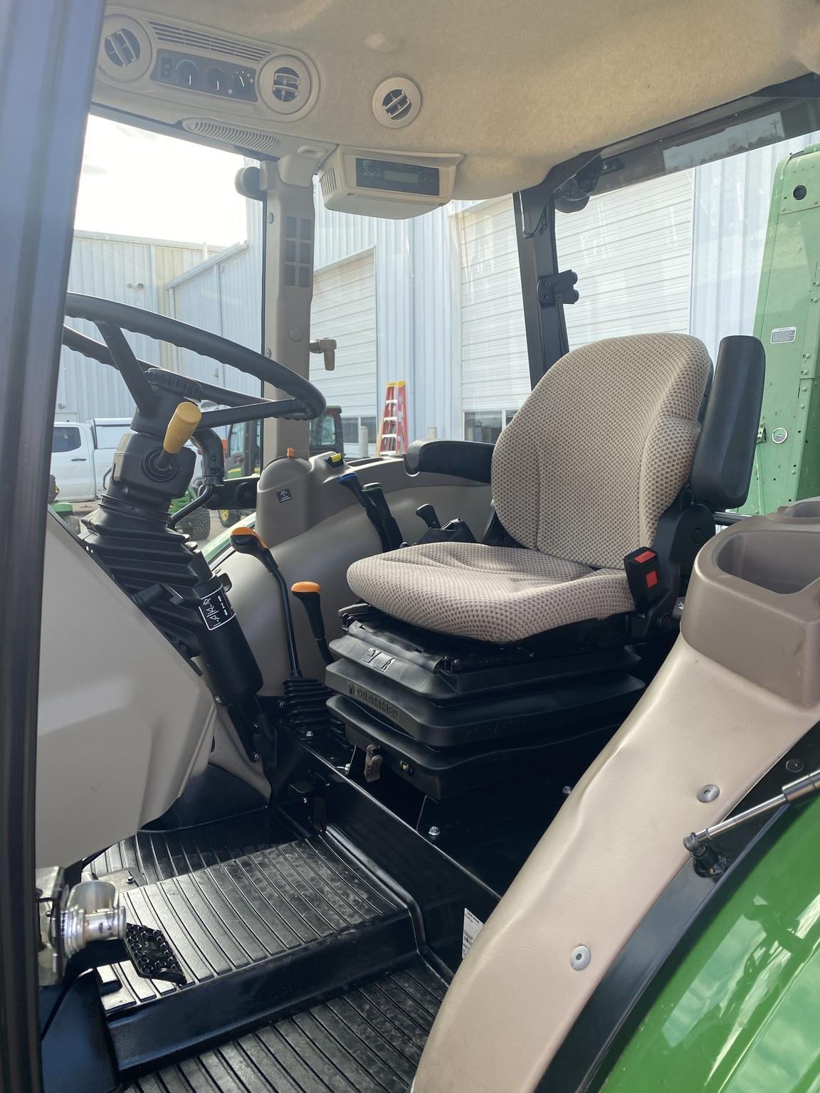 2020 John Deere 5065E