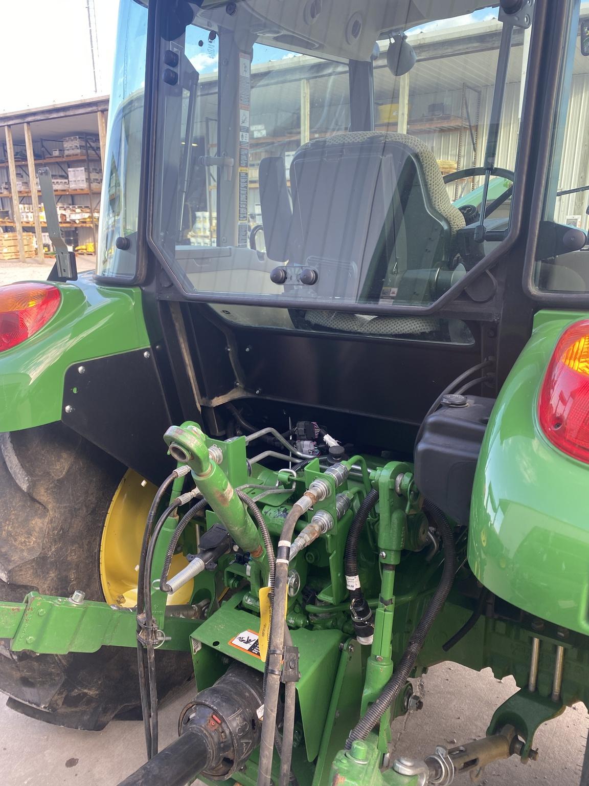 2020 John Deere 5065E