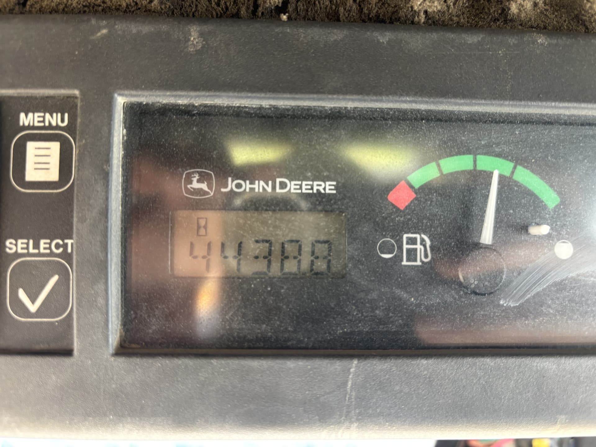 2007 John Deere 325 Image