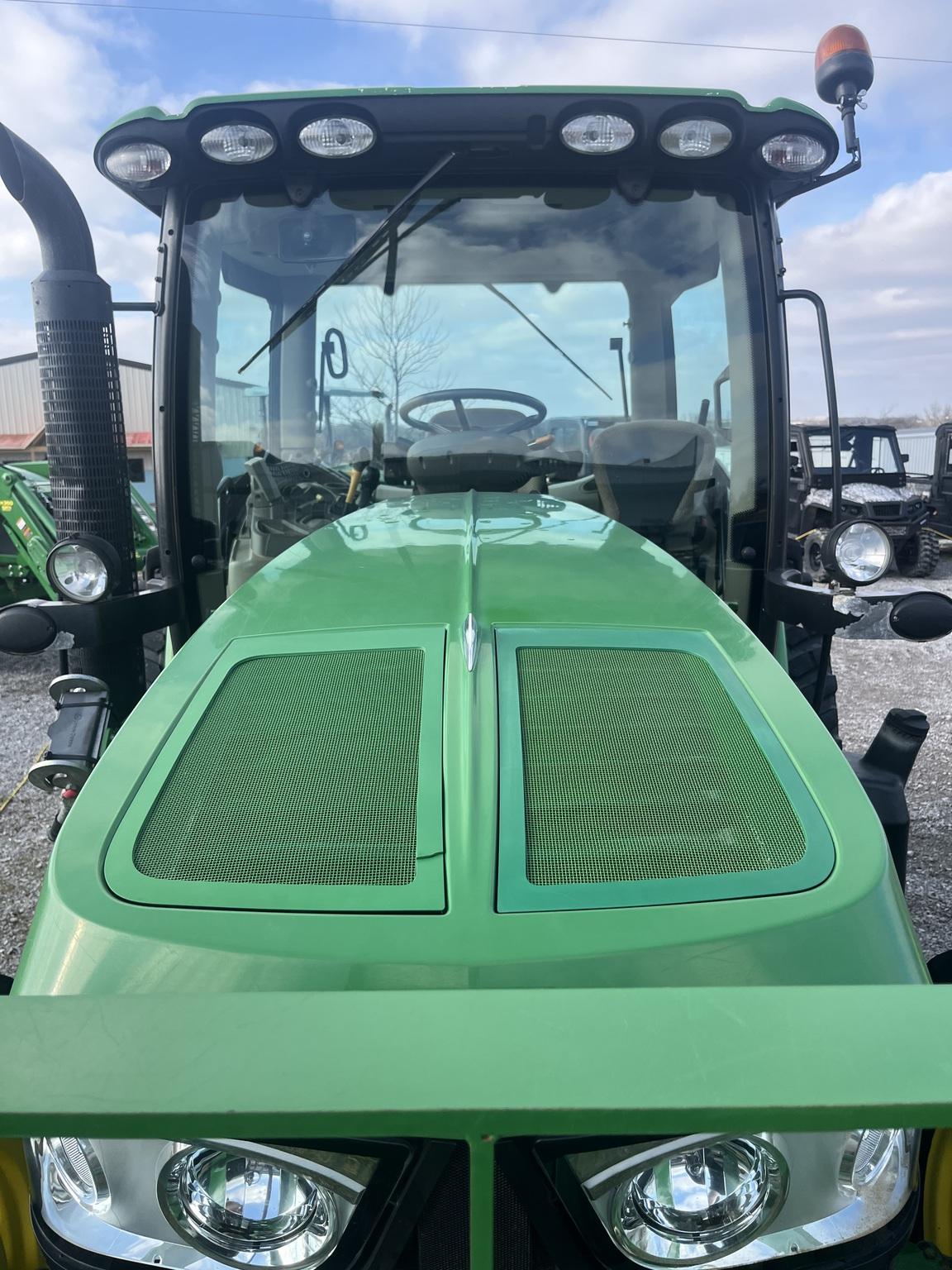 2014 John Deere 6125R Image