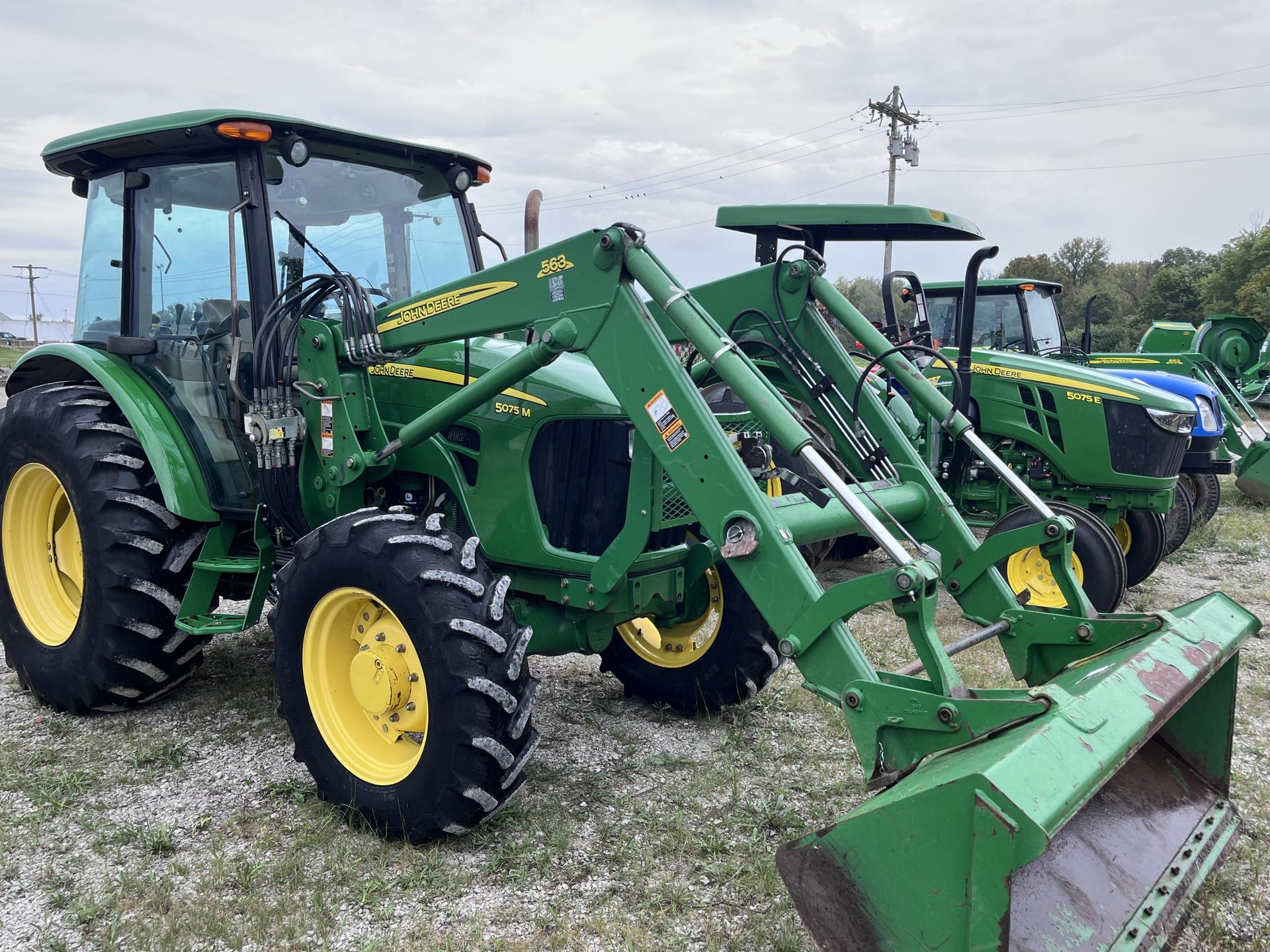 2014 John Deere 5075M