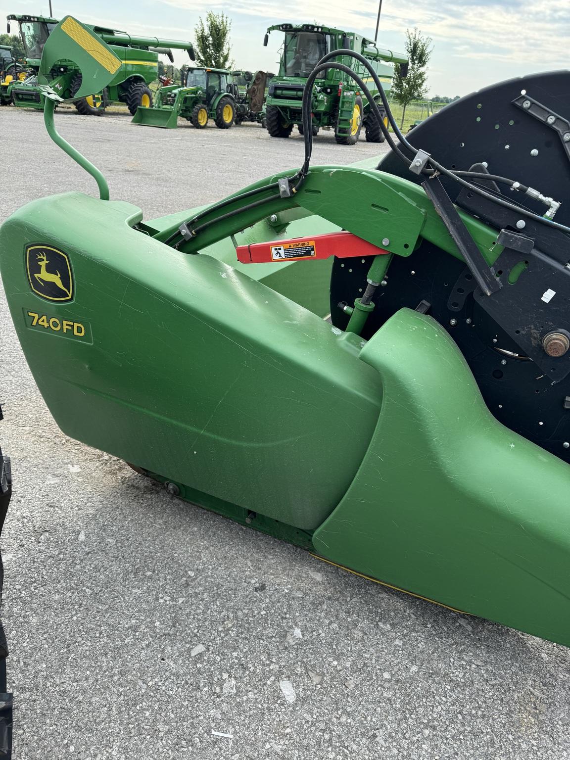 2019 John Deere 740FD