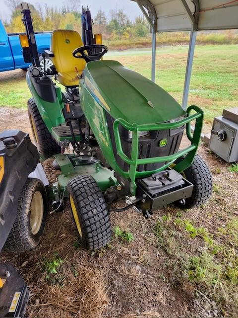 2023 John Deere 2025R