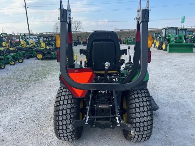 2023 John Deere 2025R Image