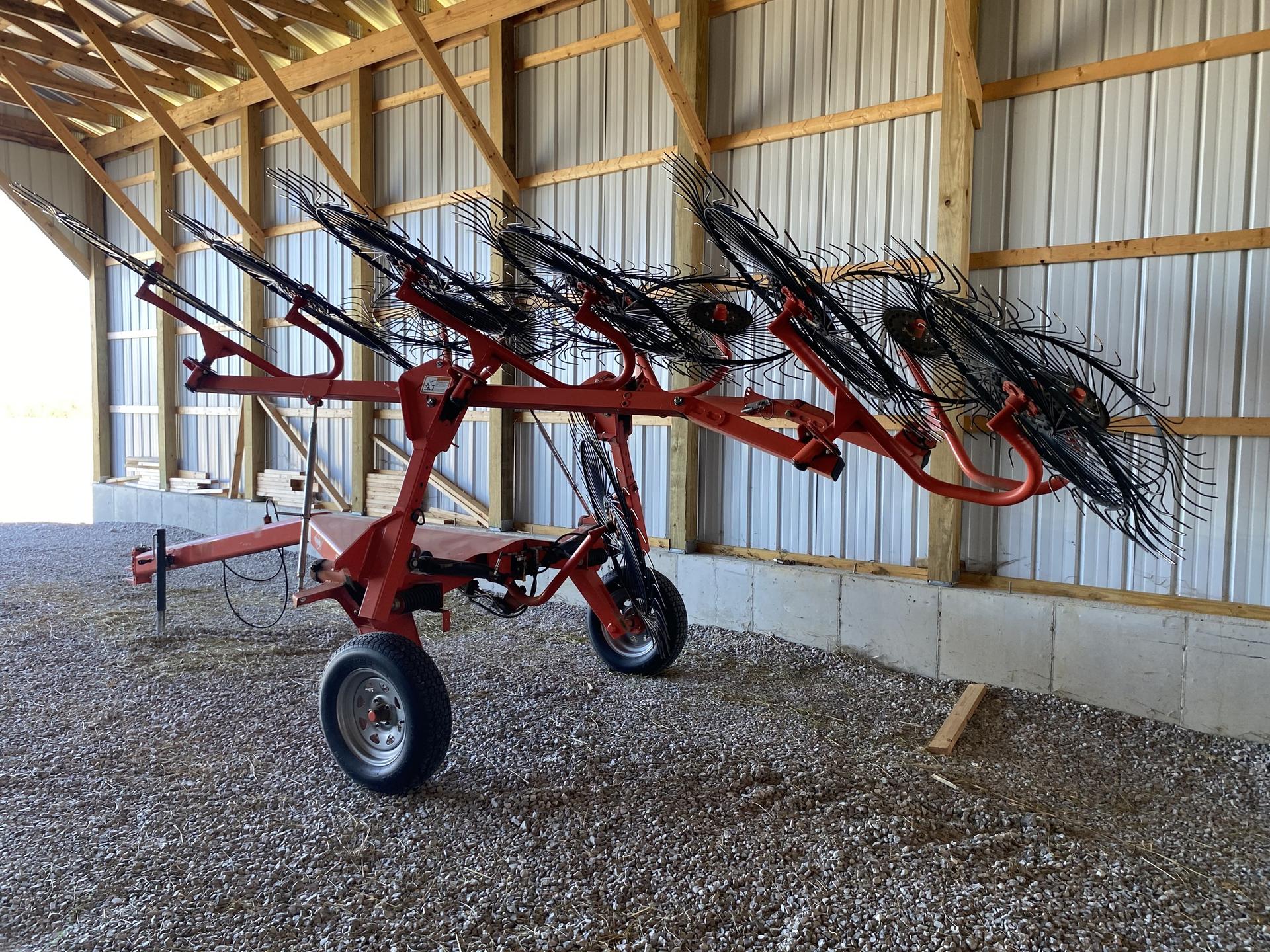 2015 Kuhn SR112 Image