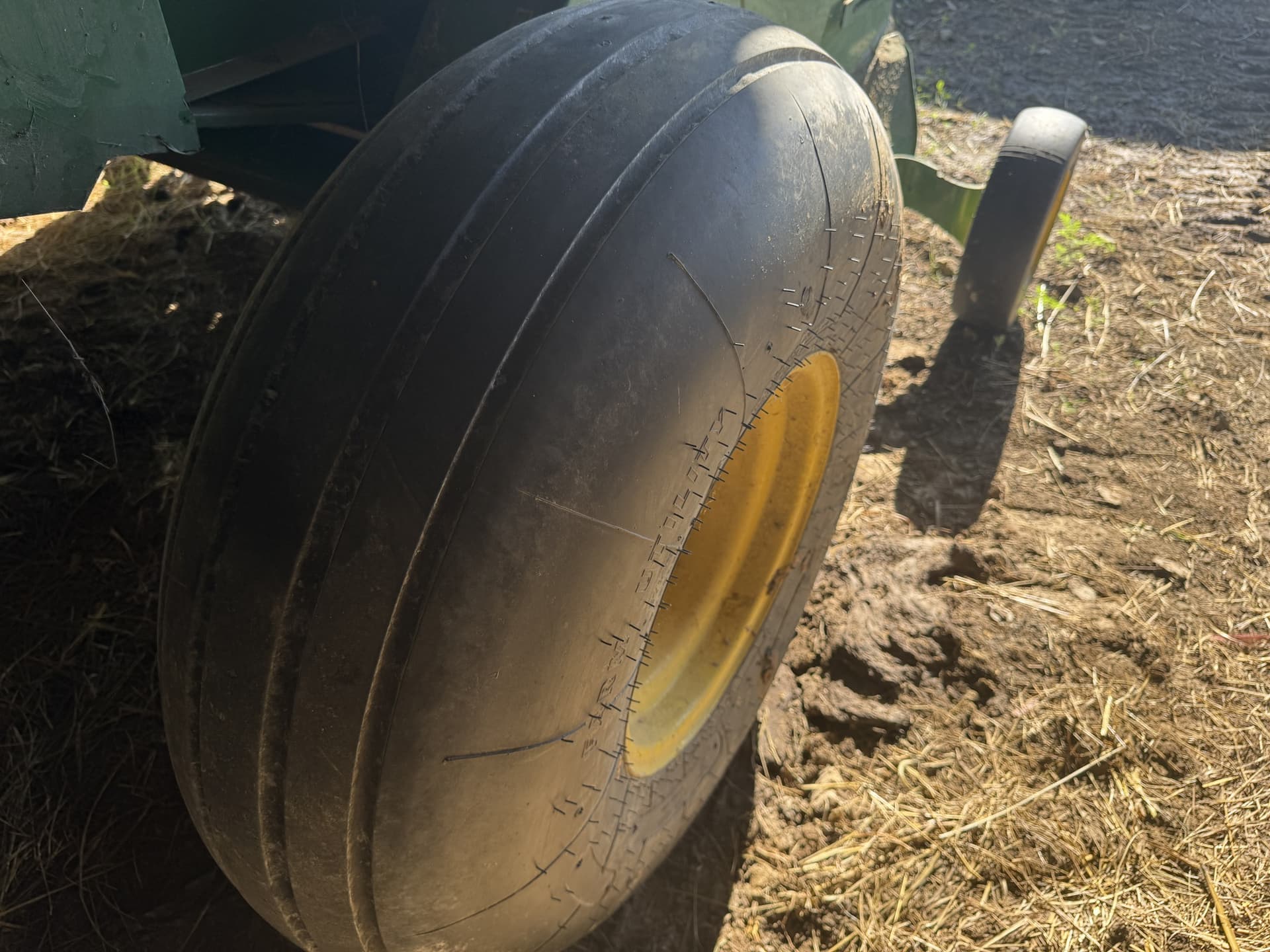 2022 John Deere 450M Image