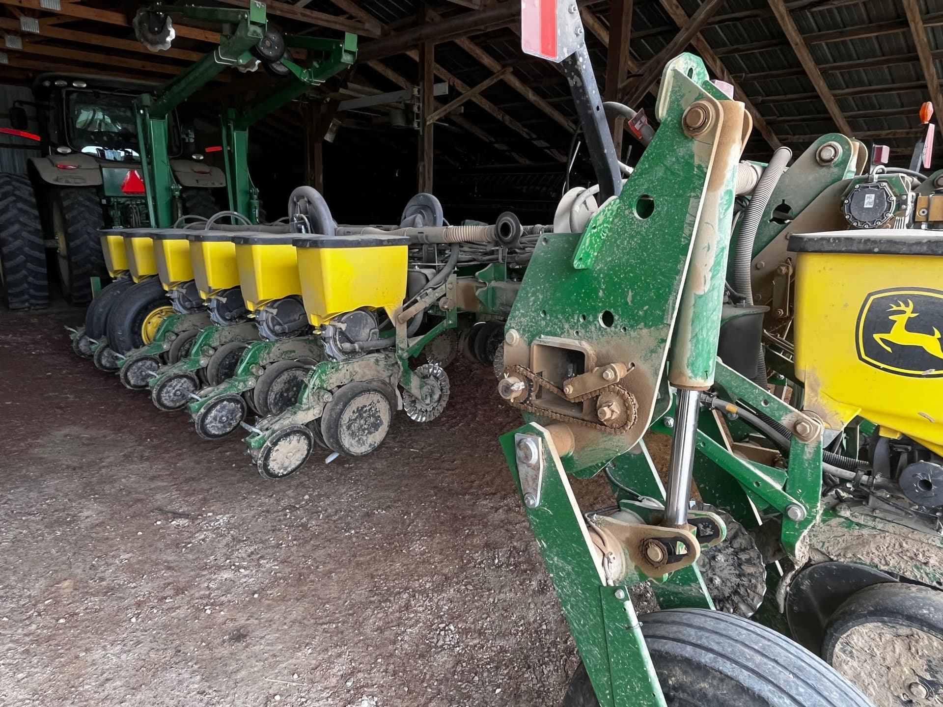 2015 John Deere 1775NT Image