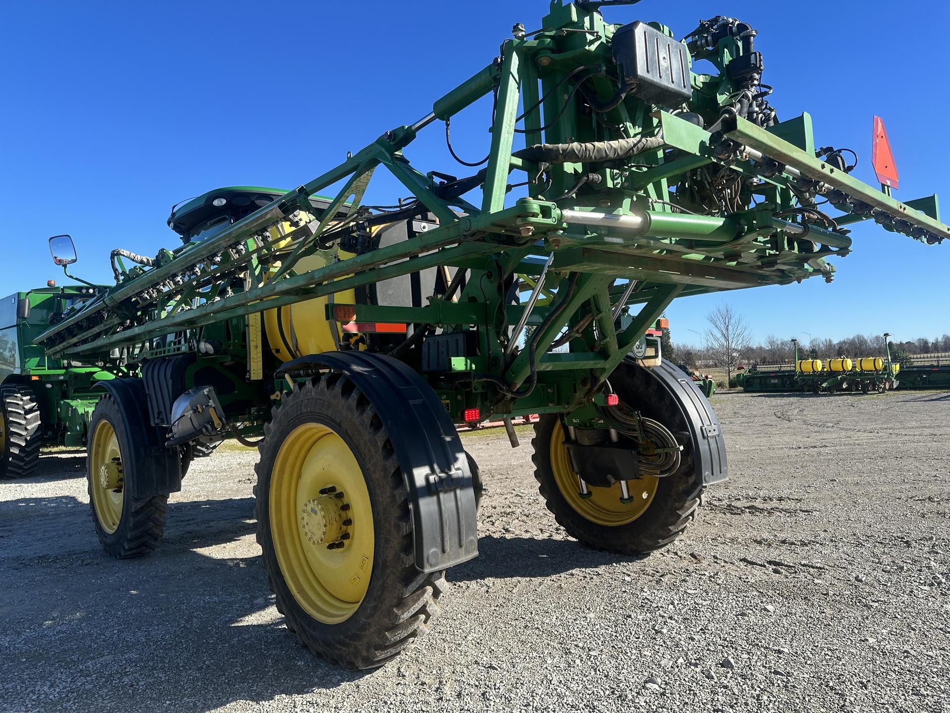 2017 John Deere R4030