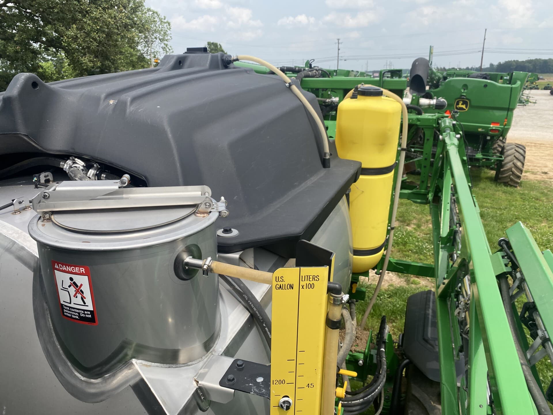 2023 John Deere 612R Image