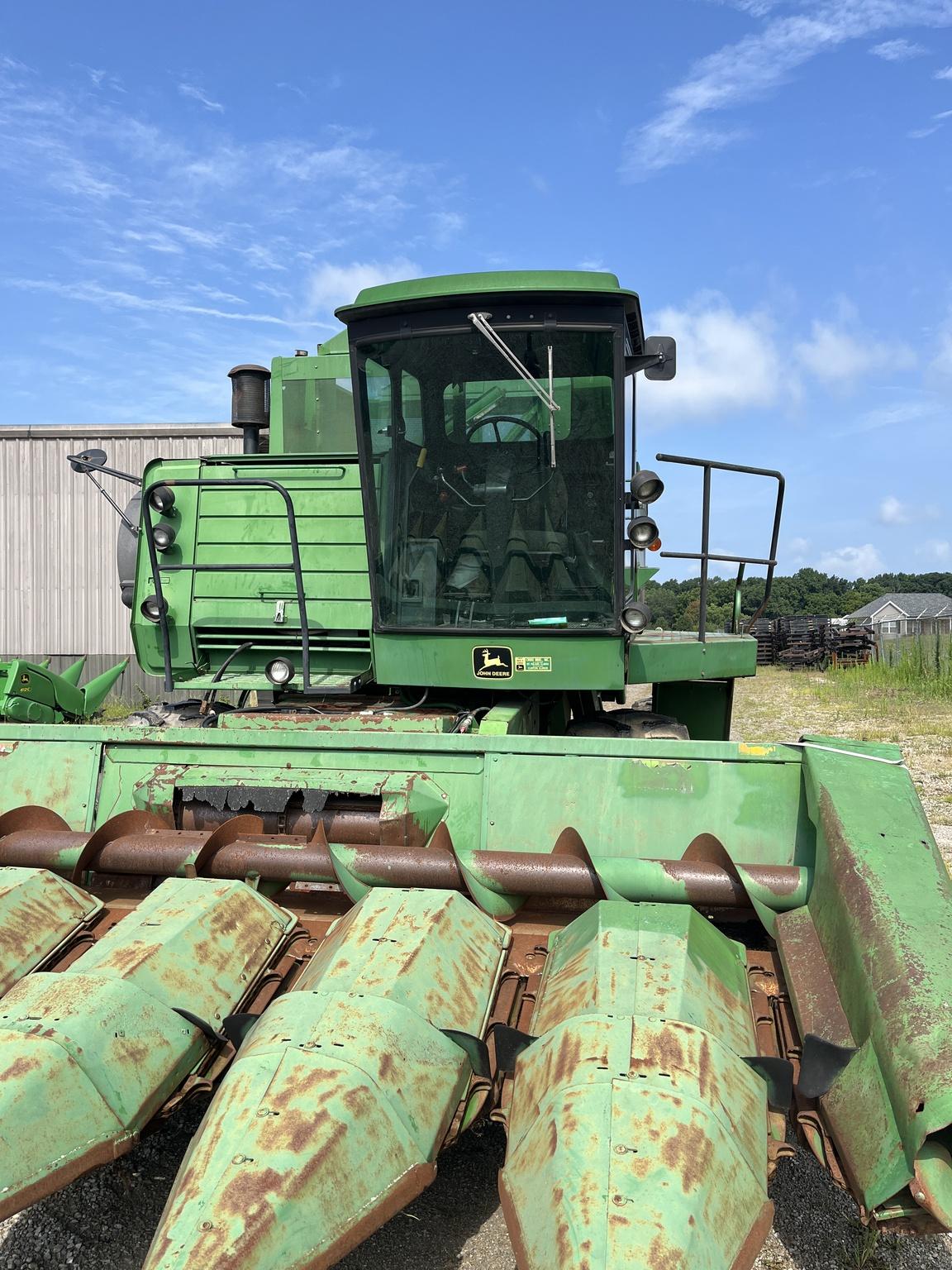 1987 John Deere 643