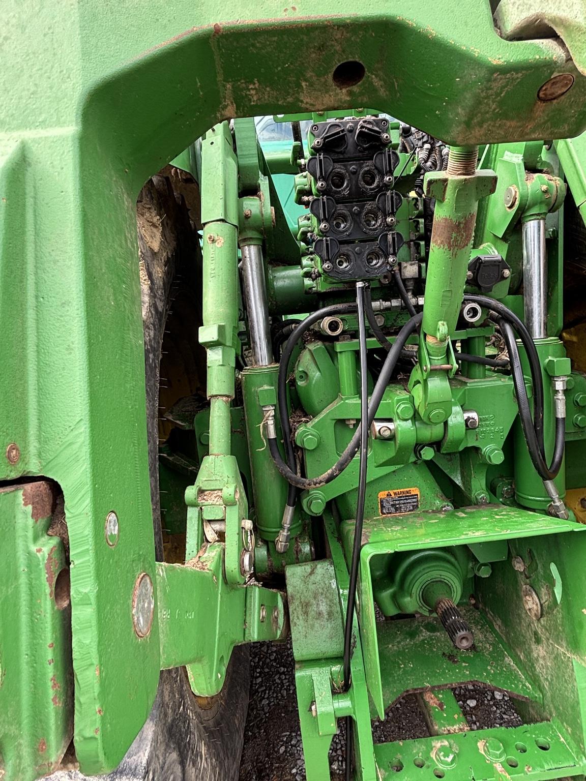 2009 John Deere 9330 Image