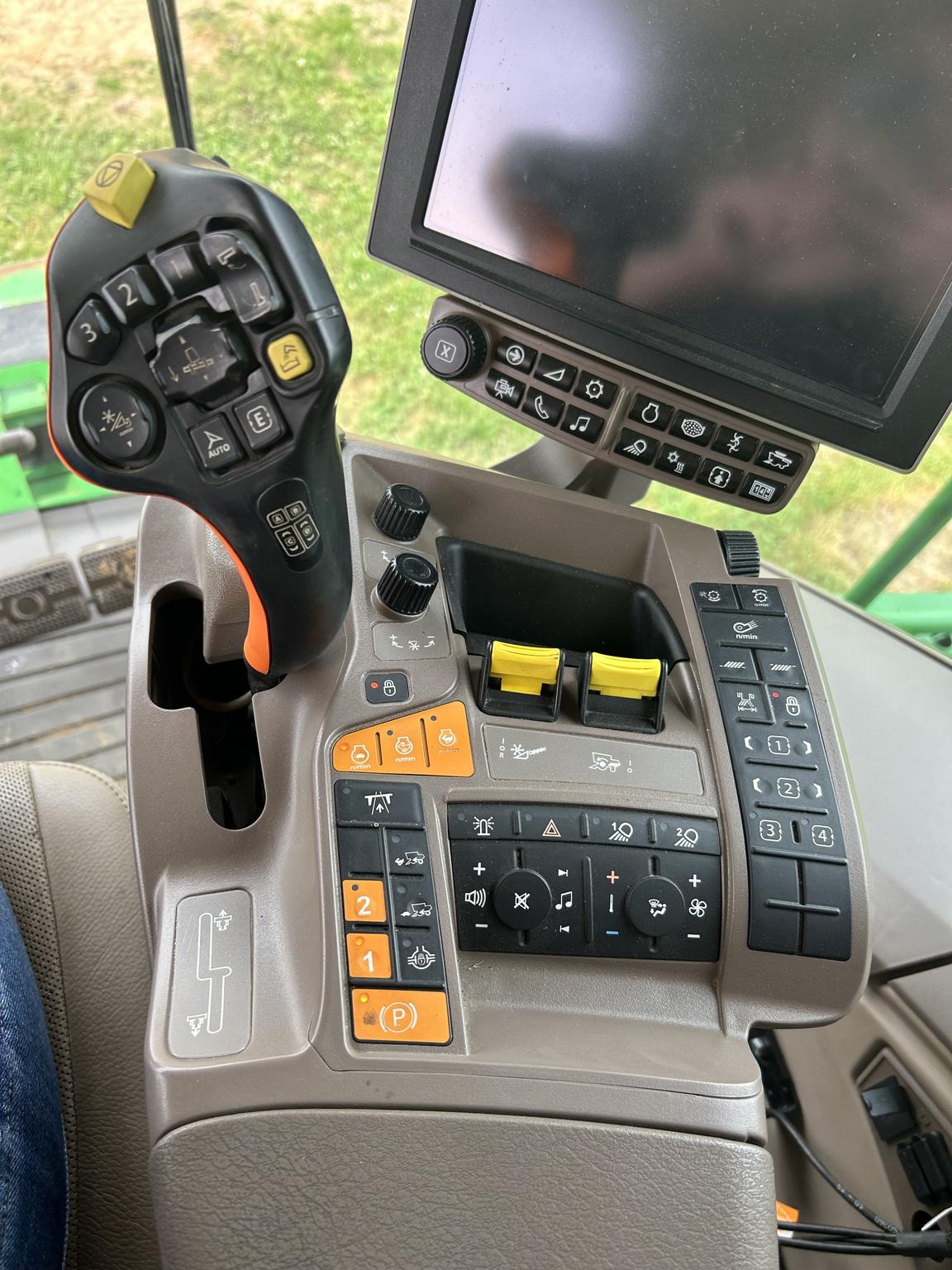 2019 John Deere S770