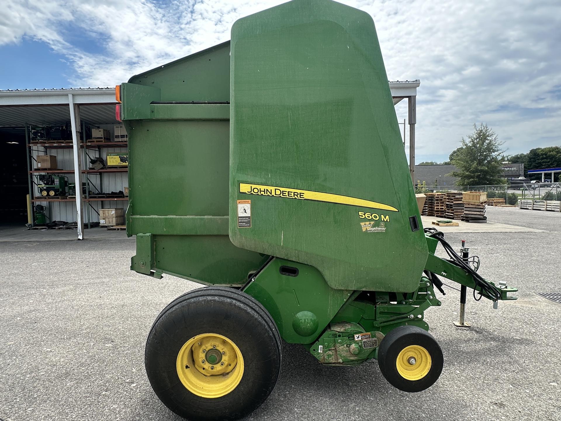 2021 John Deere 560M