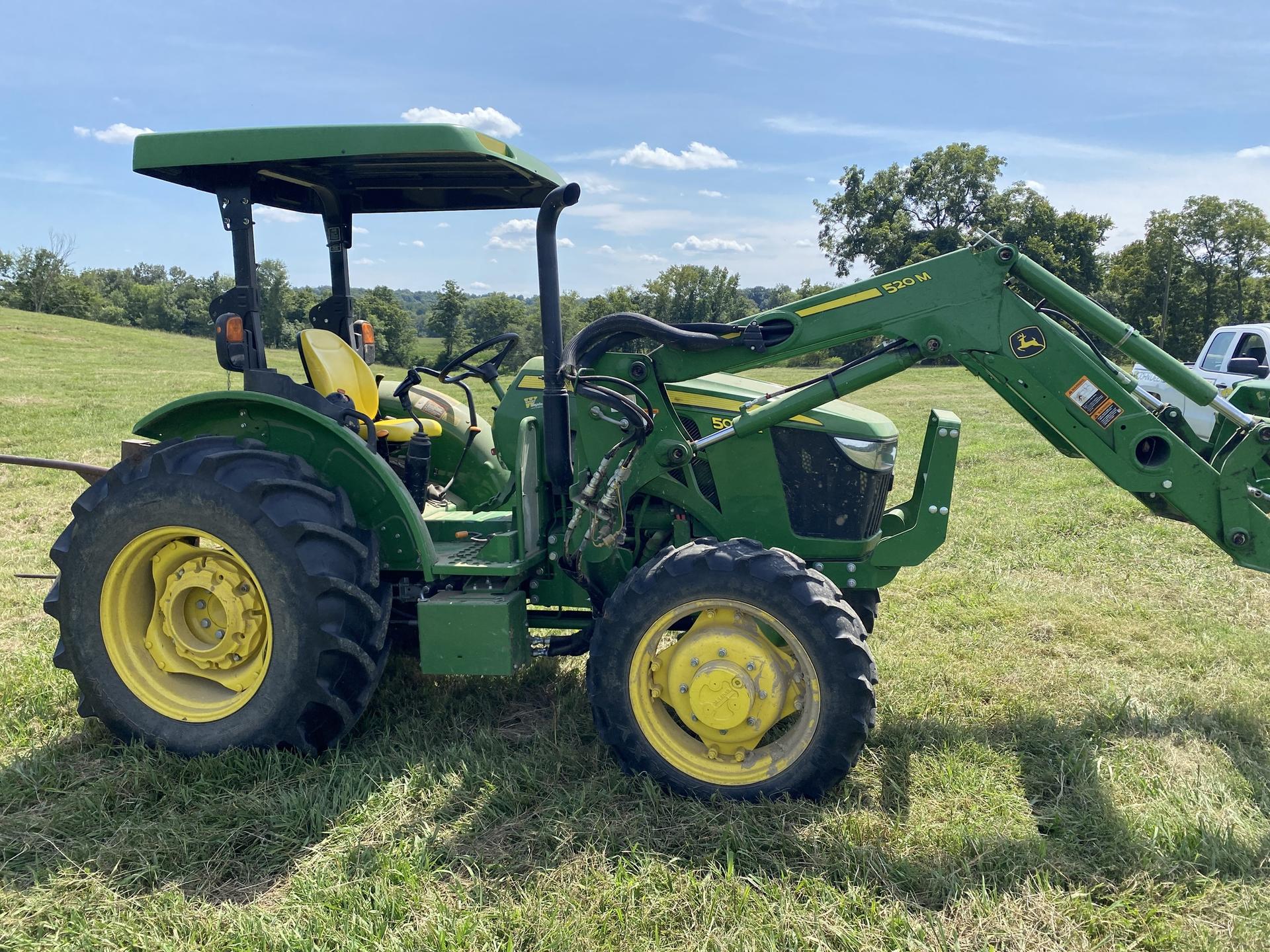 2020 John Deere 5055E