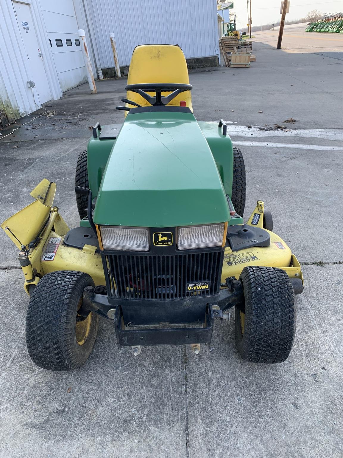 1999 John Deere 445