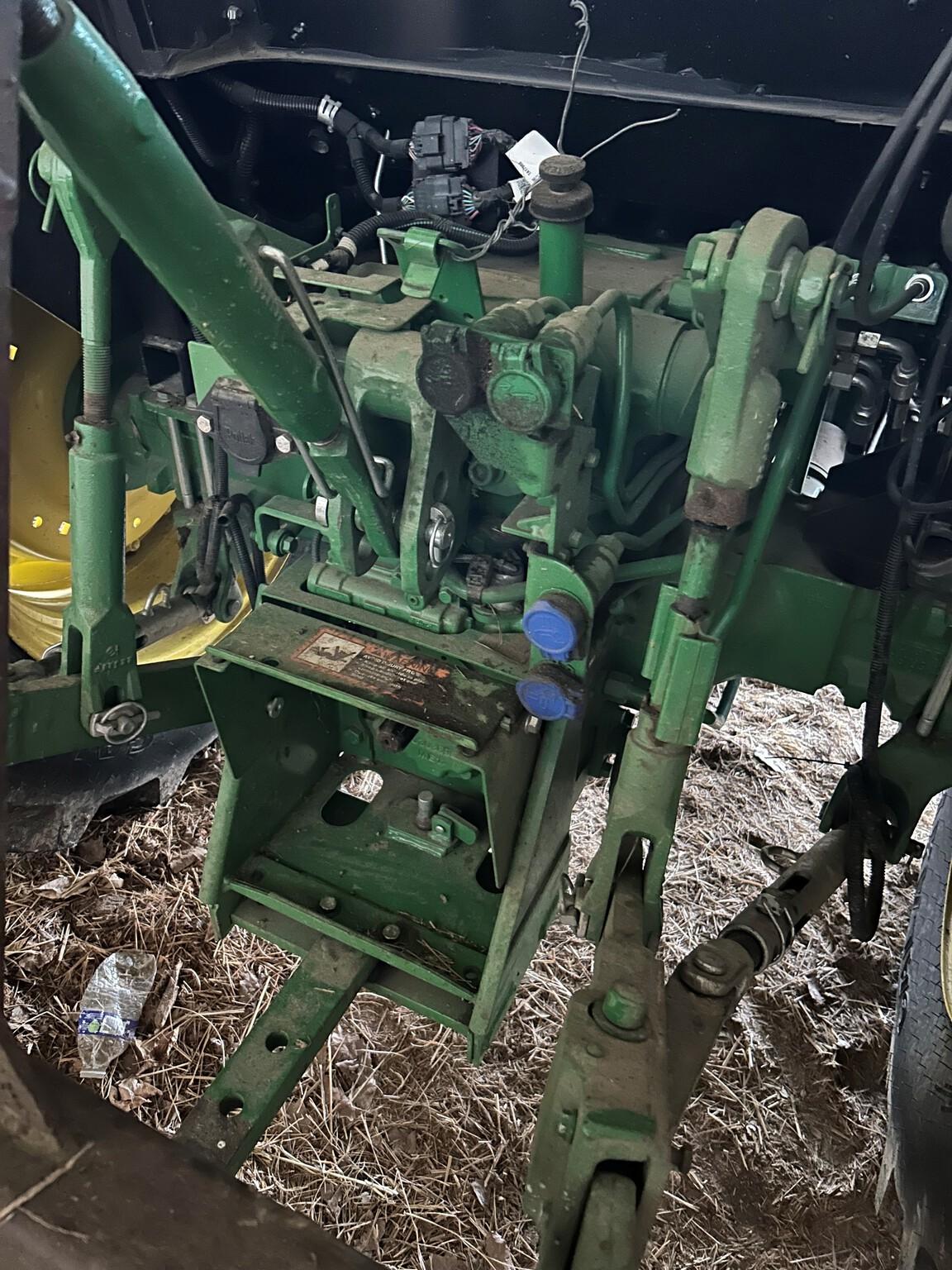 2023 John Deere 5075E Cab Image