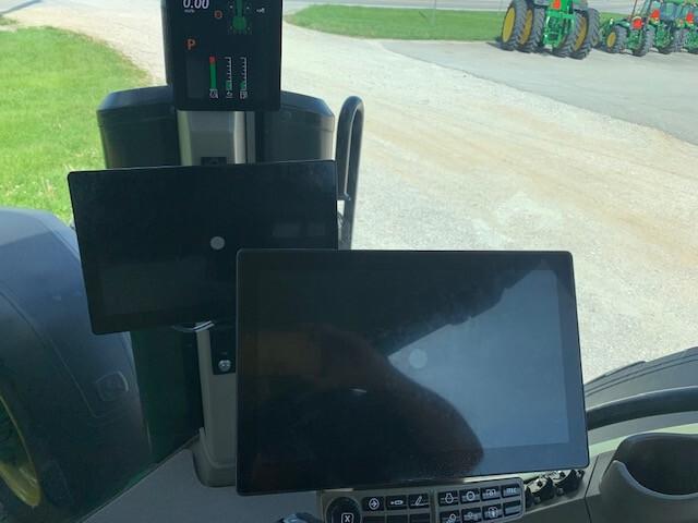 2024 John Deere 8R 410 Image