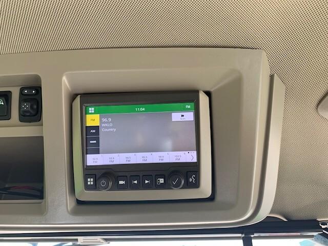 2024 John Deere 8R 410 Image