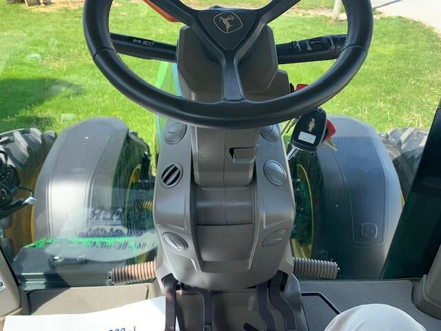 2024 John Deere 8R 410 Image