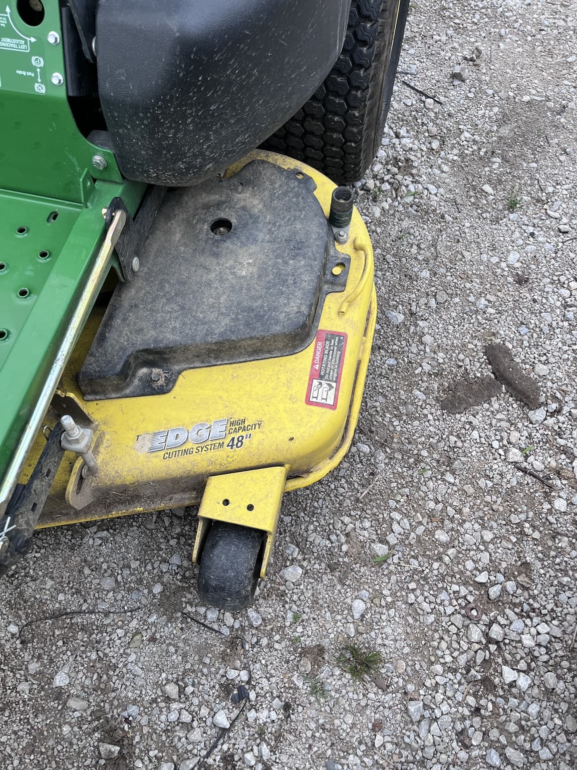 2012 John Deere Z645 Image