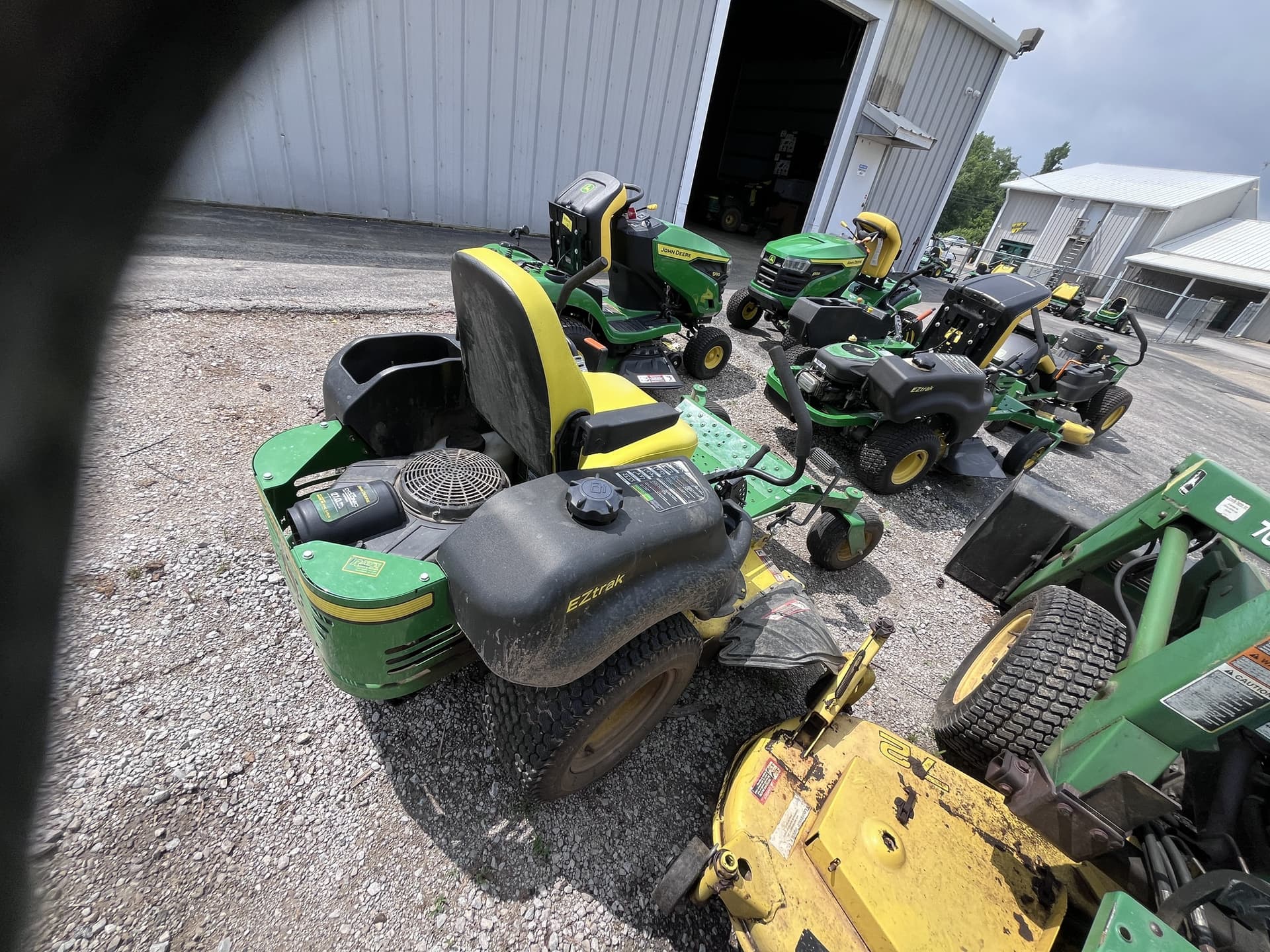 2012 John Deere Z645 Image