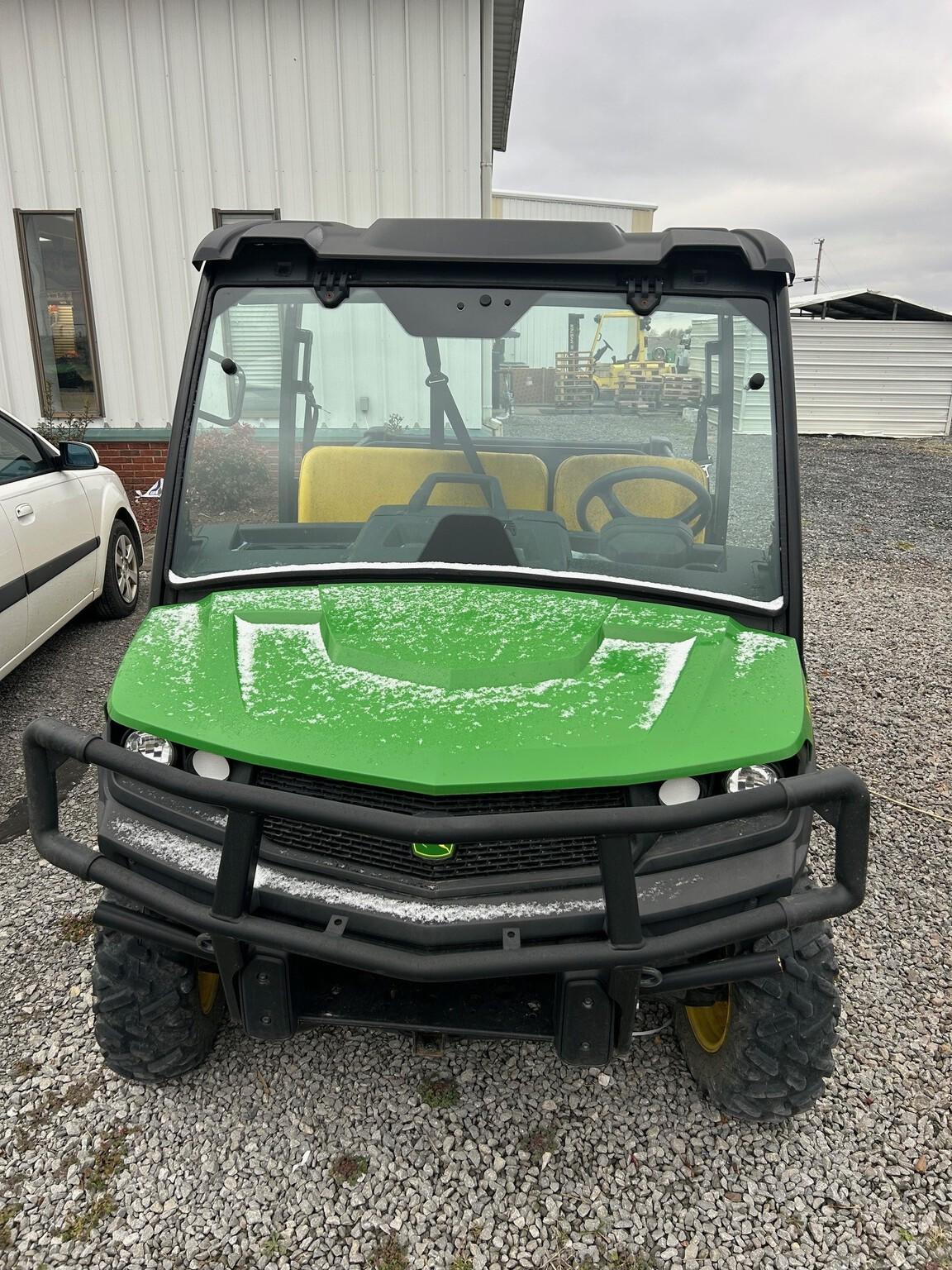 2022 John Deere XUV 835M Image