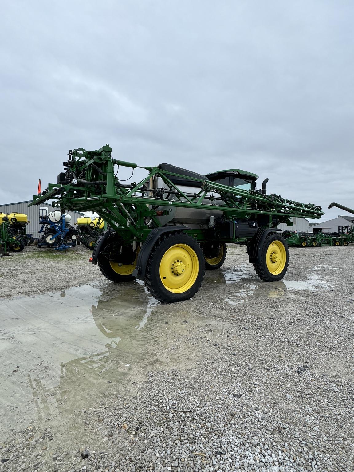 2022 John Deere 412R