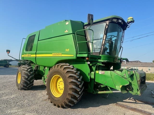 2004 John Deere 9660 STS Image