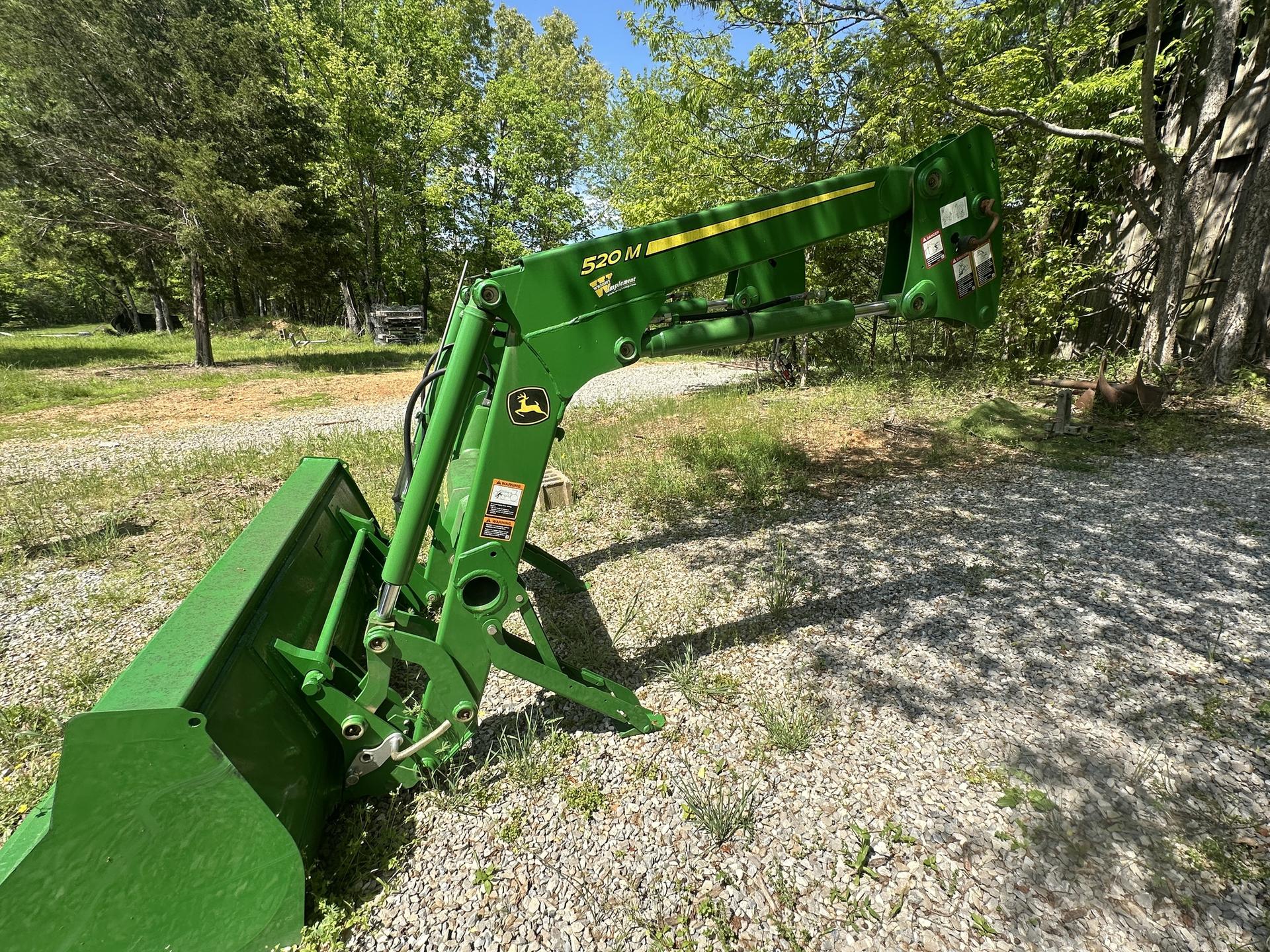 2022 John Deere 520M Image