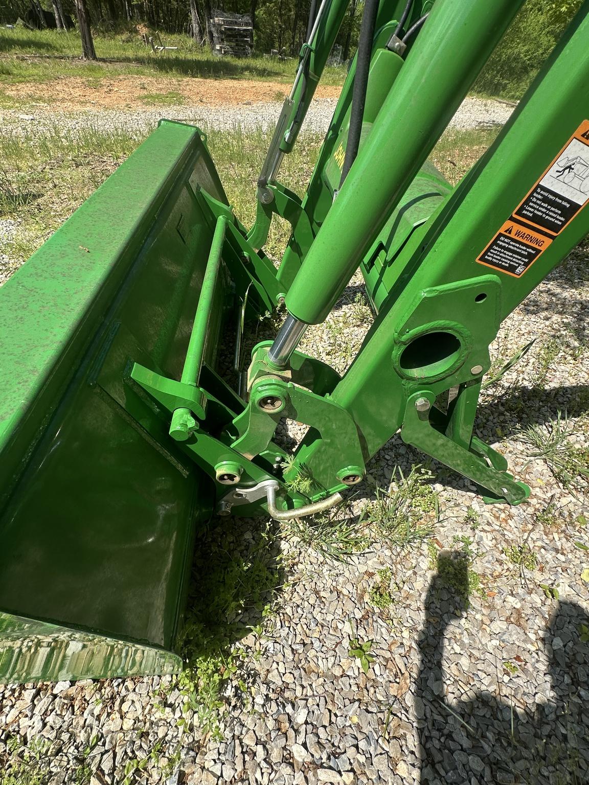 2022 John Deere 520M Image