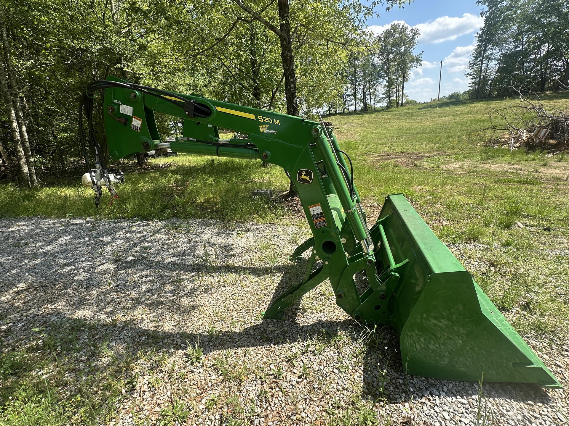 2022 John Deere 520M Image
