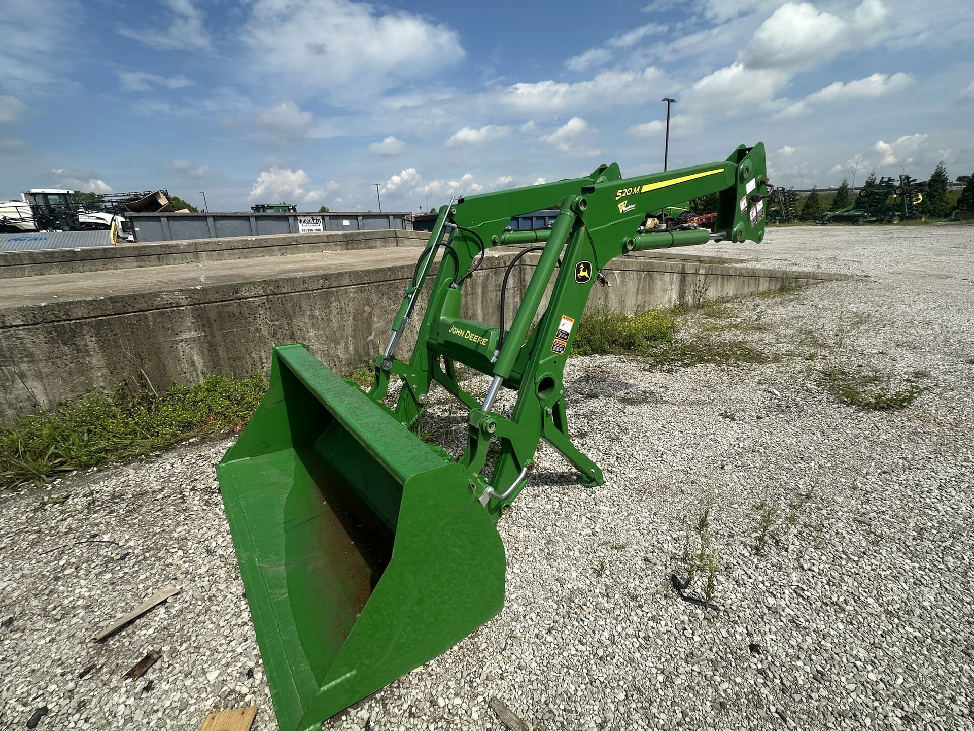 2022 John Deere 520M Image