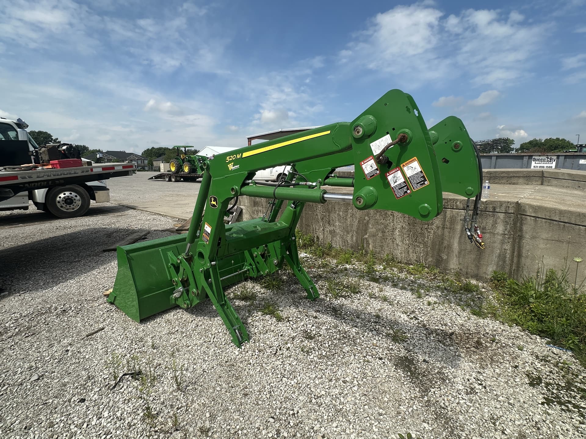 2022 John Deere 520M Image