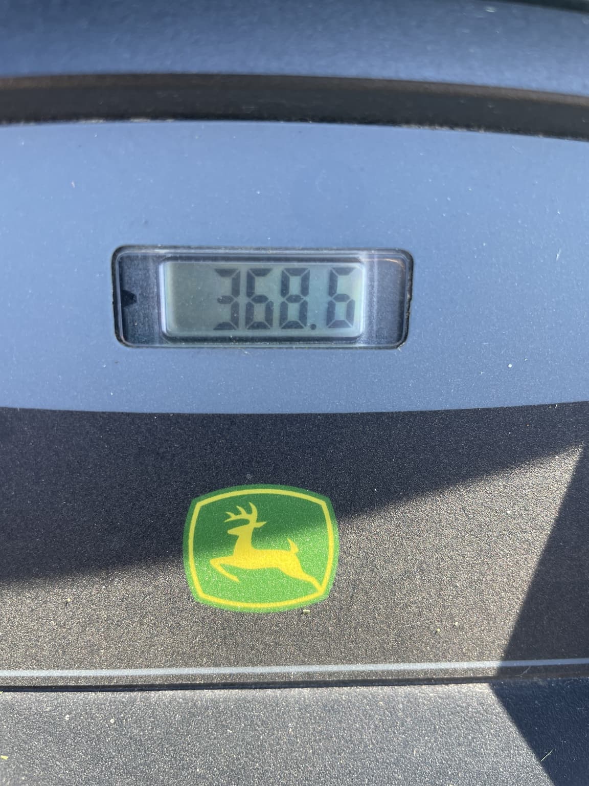 2011 John Deere X320 Image