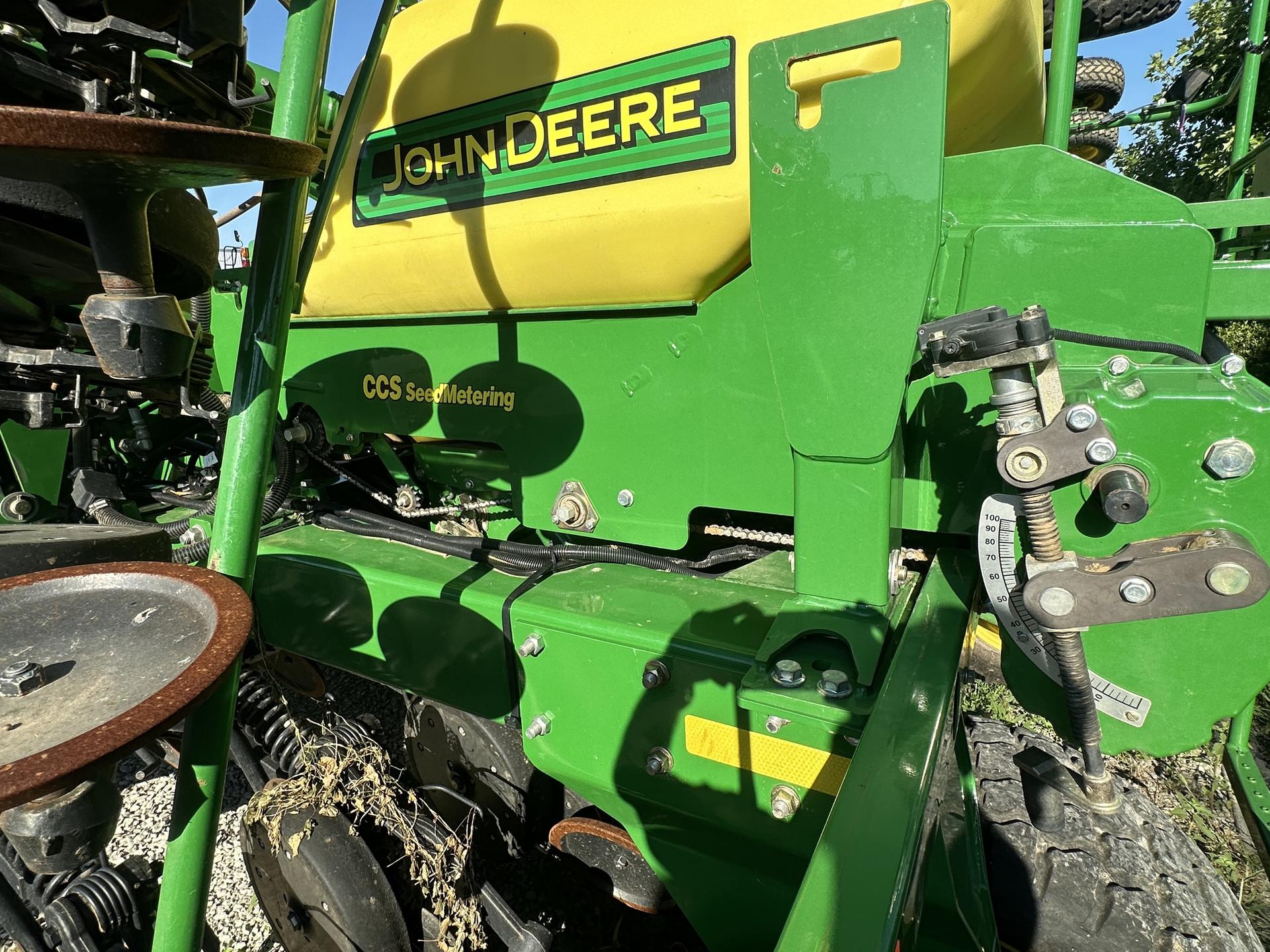 2014 John Deere 1990