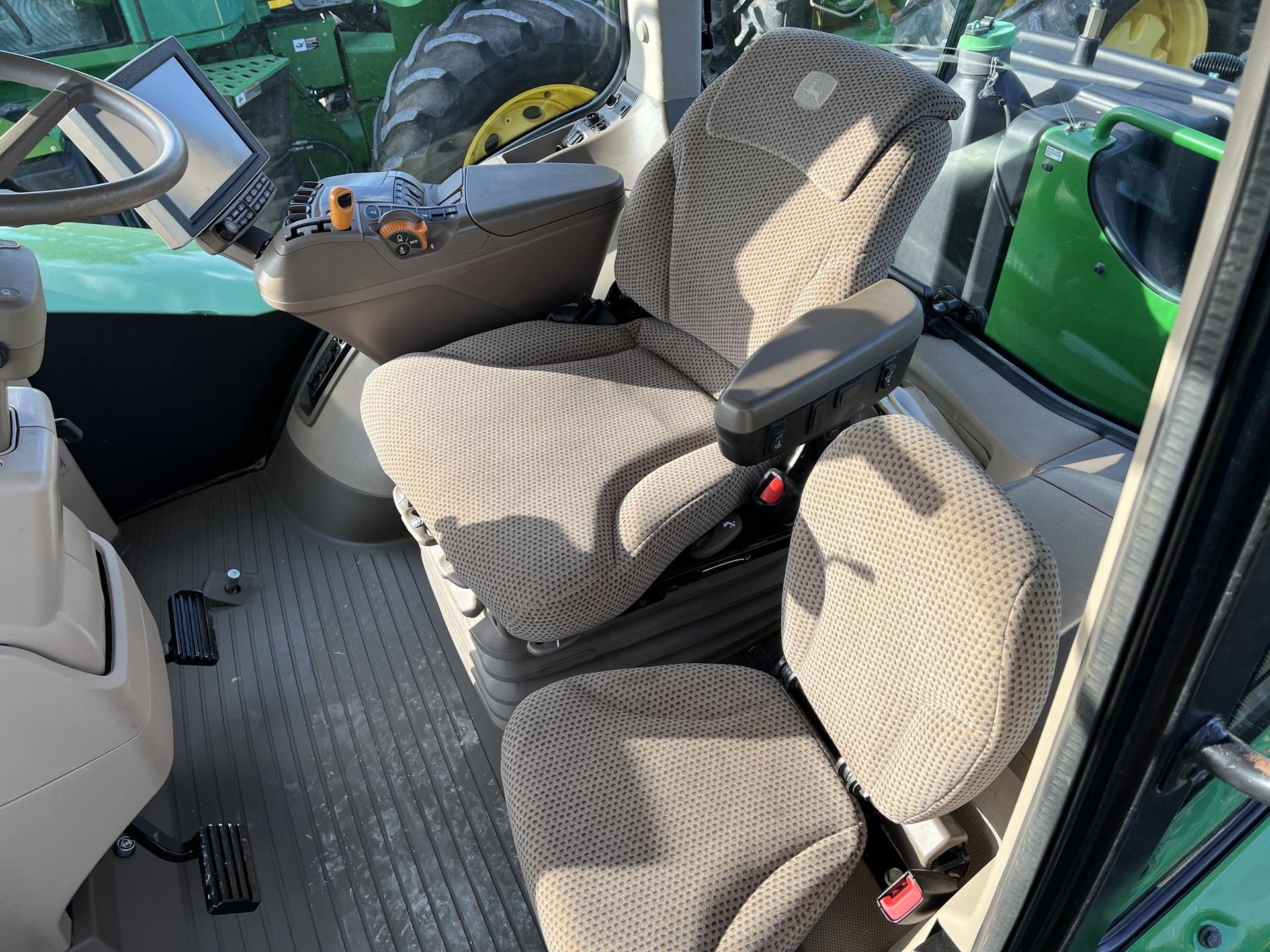 2019 John Deere 9620R